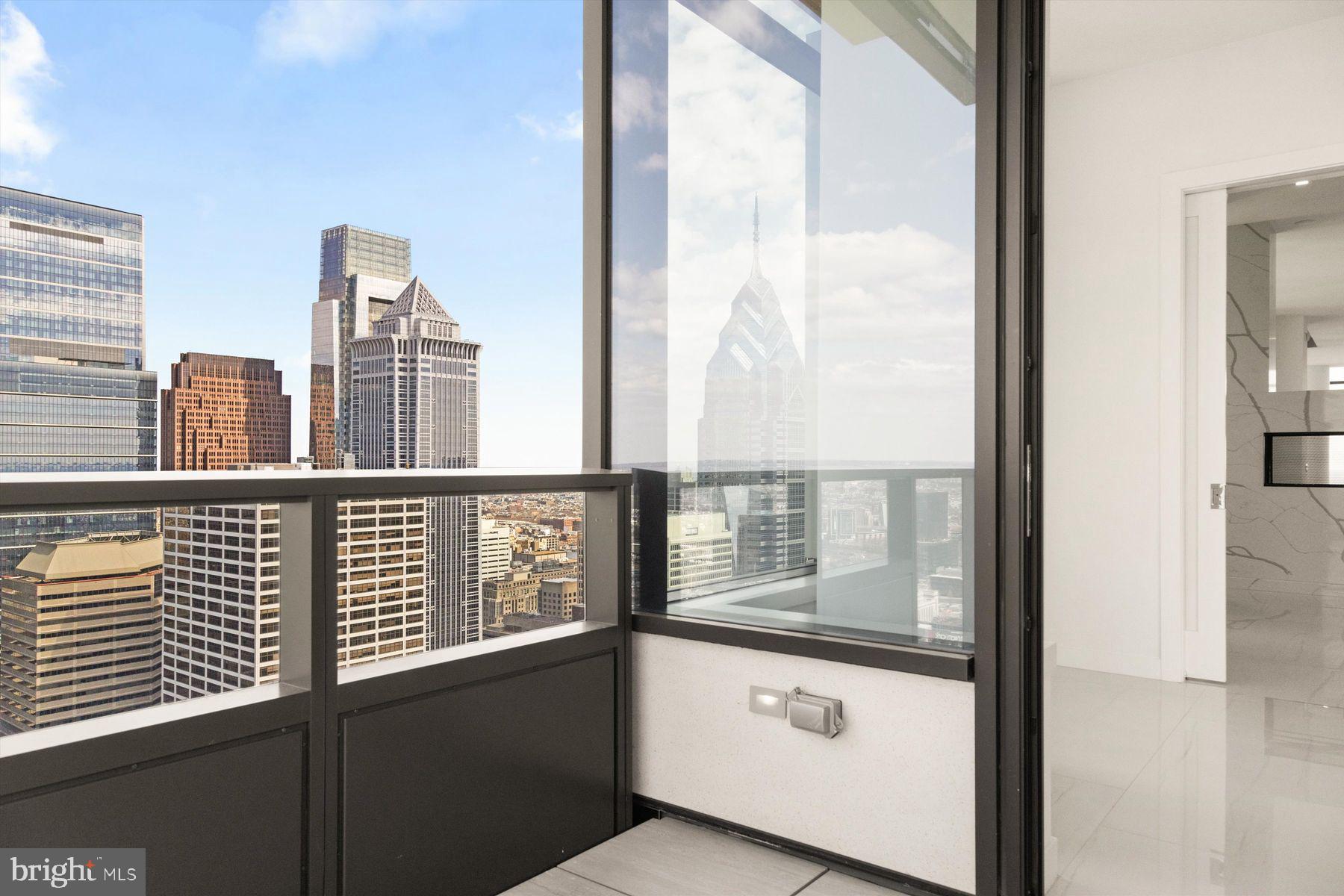 CENTER CITY - Residential