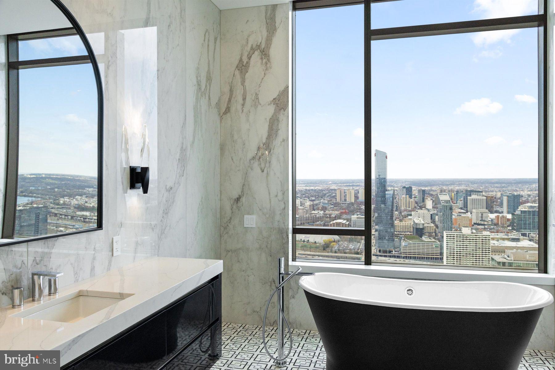 CENTER CITY - Residential