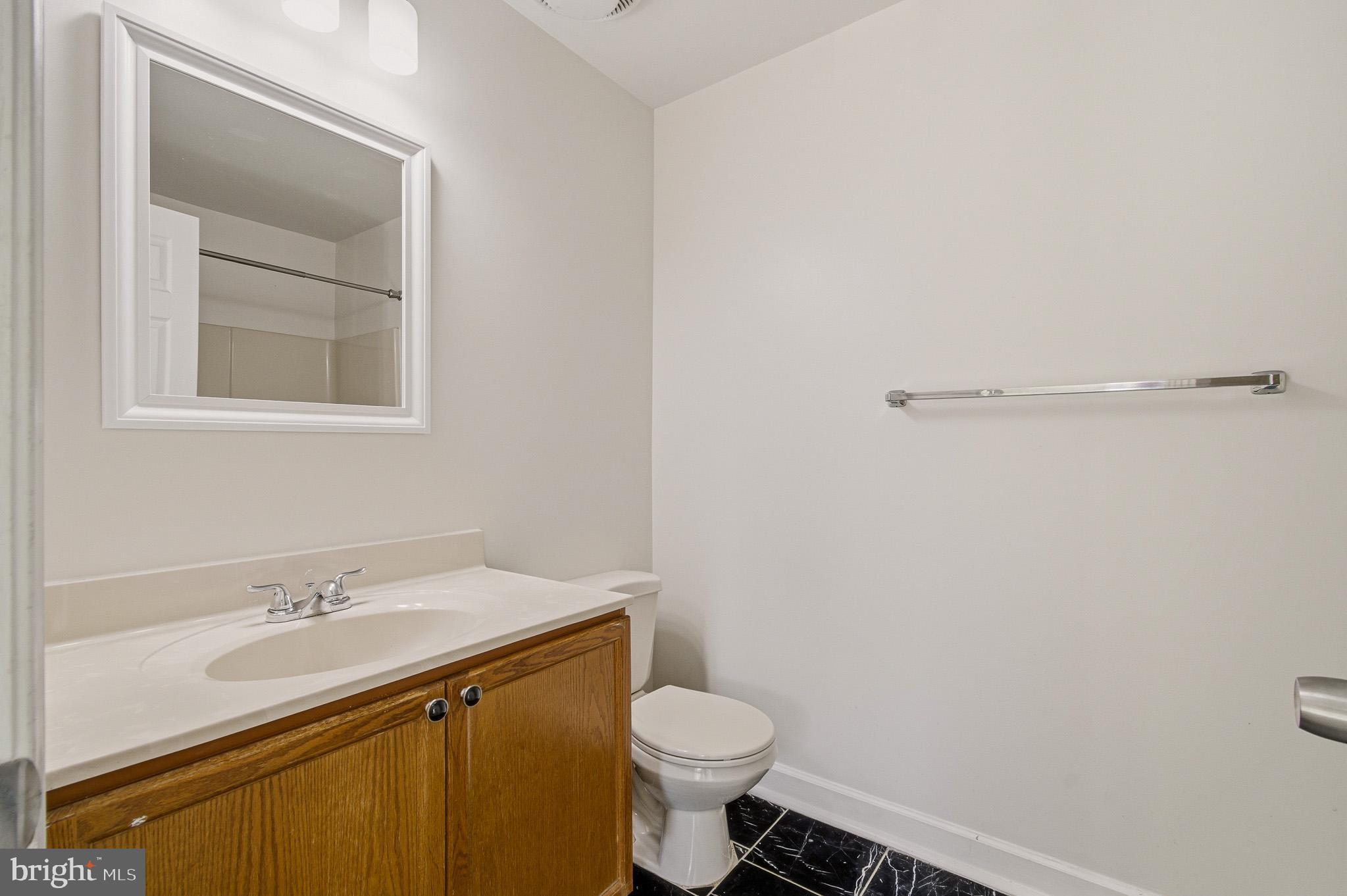 LAKETREE - Residential