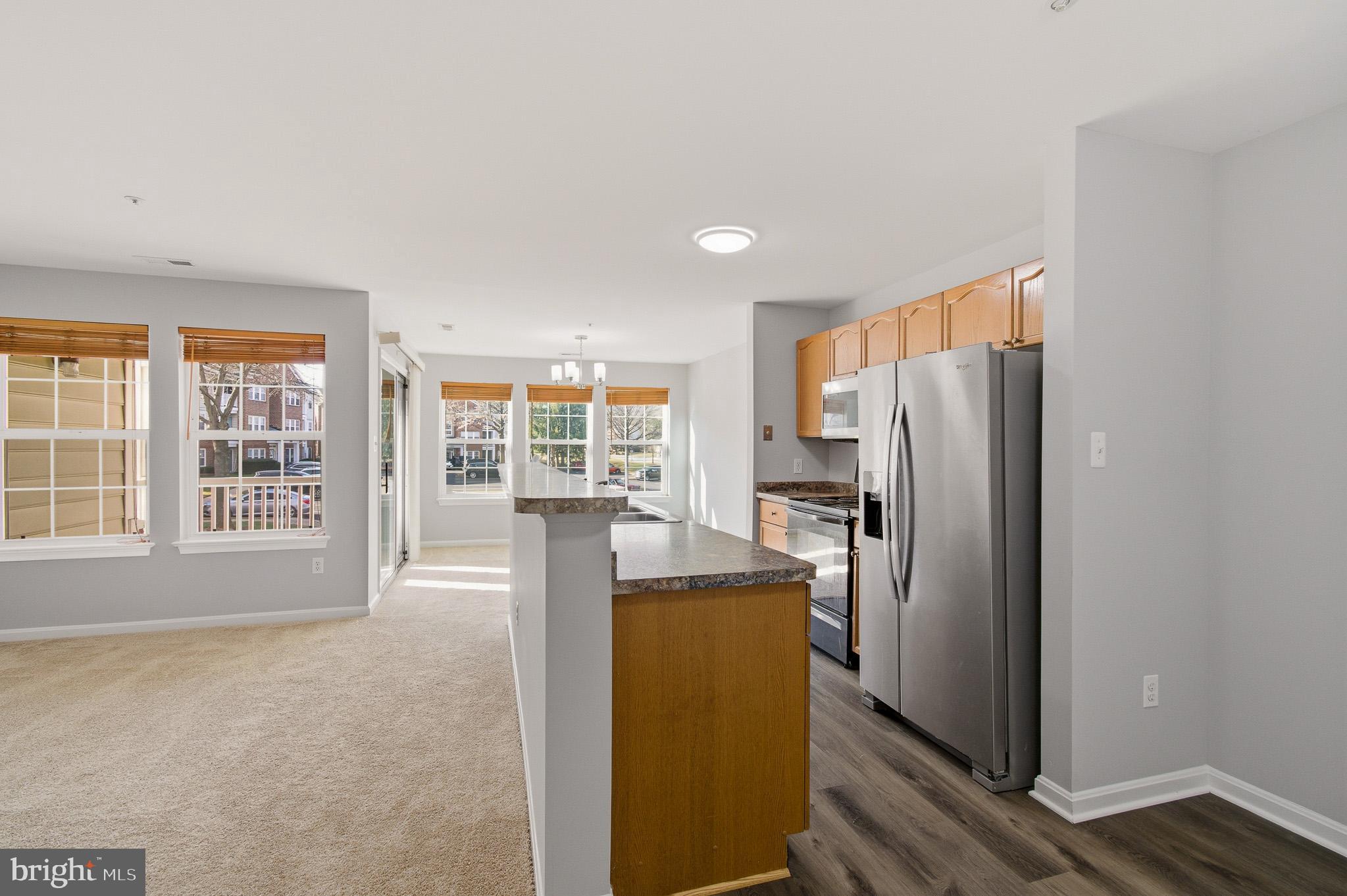 LAKETREE - Residential