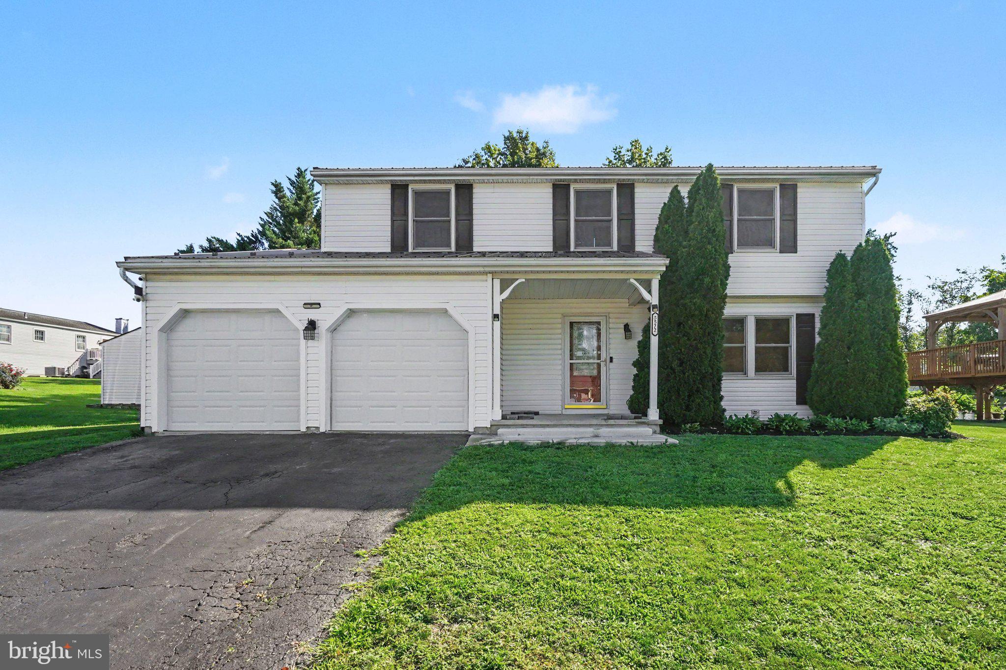 5572 BANBRIDGE DRIVE