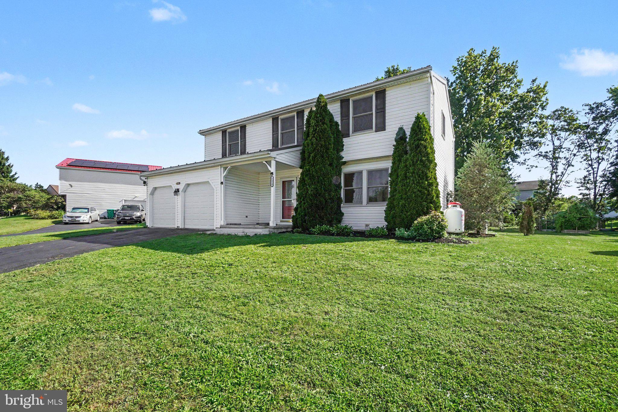 5572 BANBRIDGE DRIVE