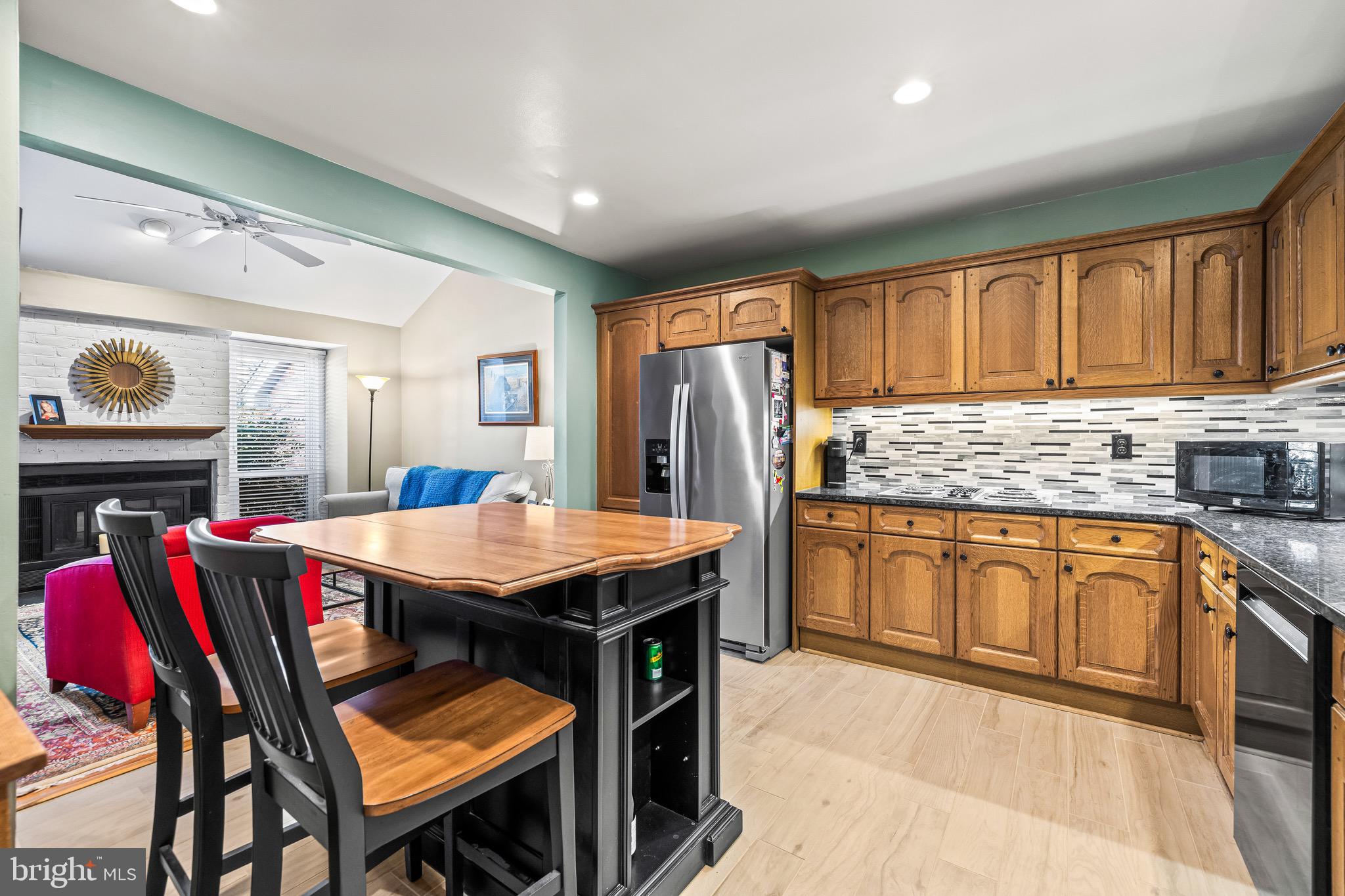 THE MEADOWS OF GREEN SPRING - Residential