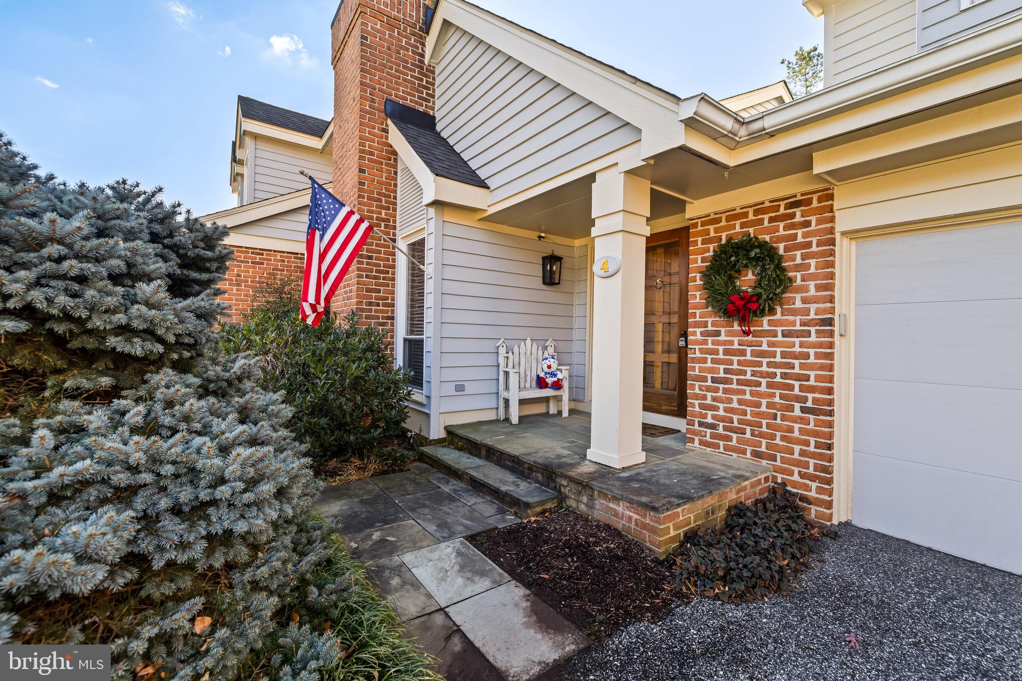 THE MEADOWS OF GREEN SPRING - Residential