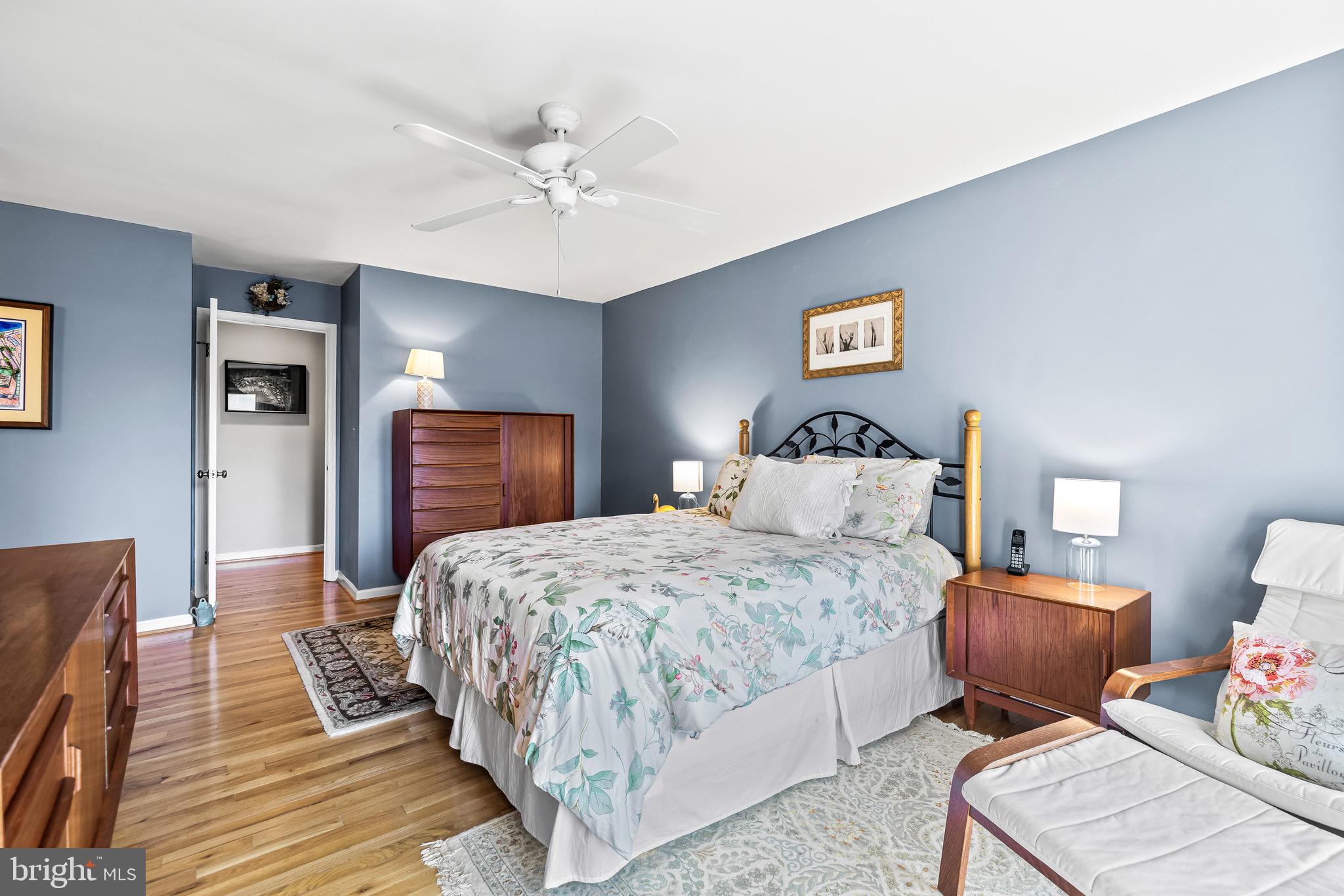 THE MEADOWS OF GREEN SPRING - Residential