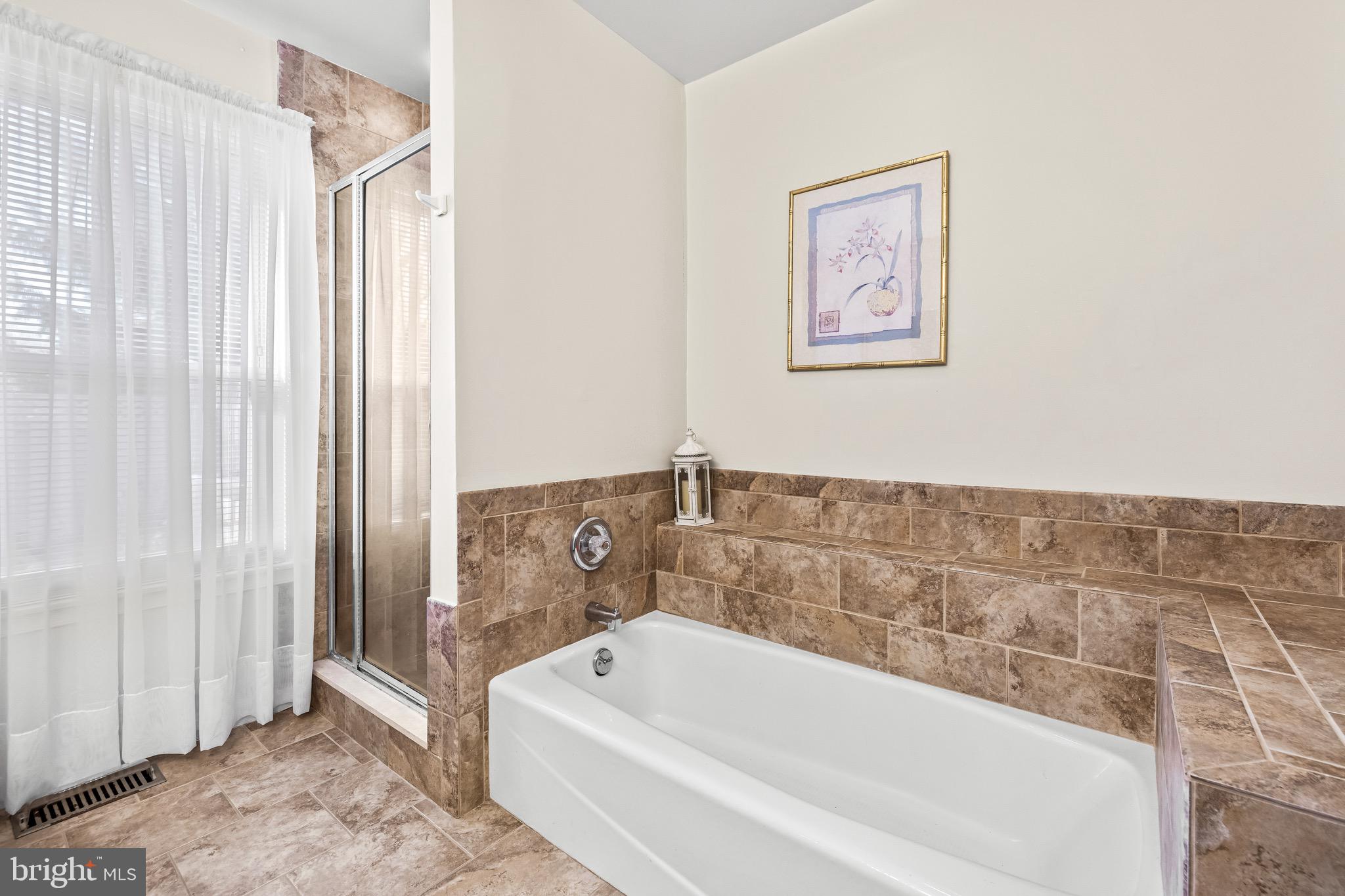 THE MEADOWS OF GREEN SPRING - Residential