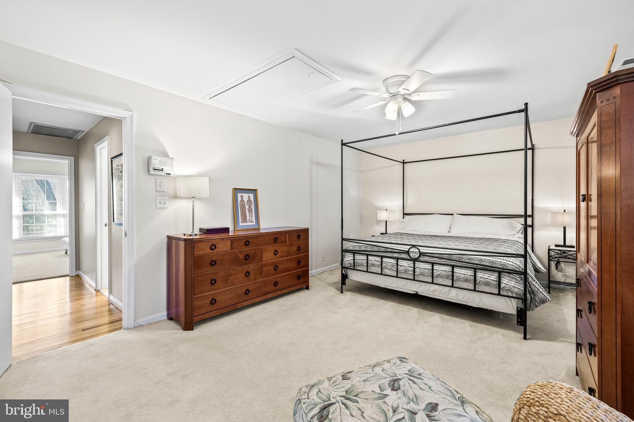 THE MEADOWS OF GREEN SPRING - Residential