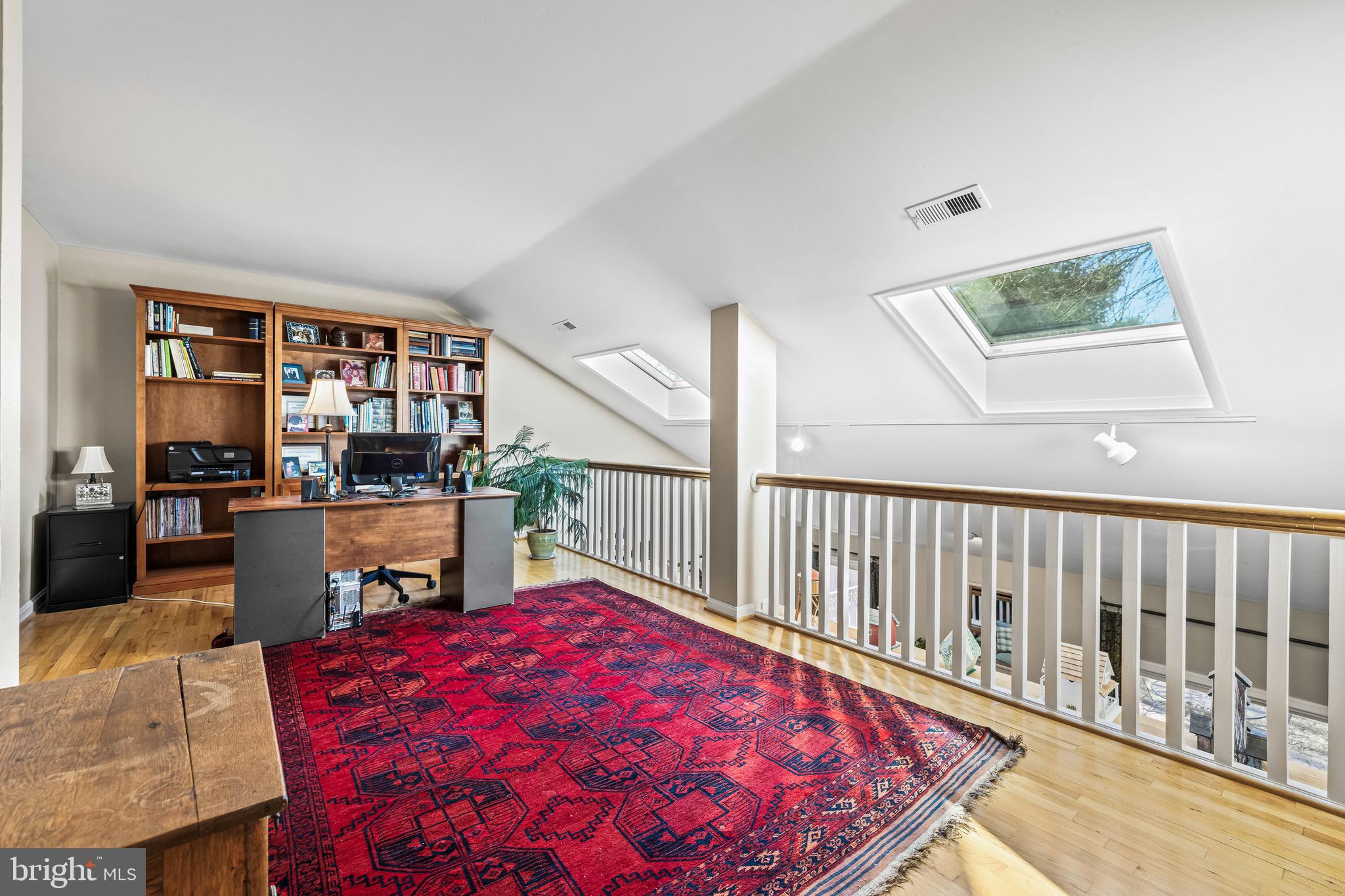 THE MEADOWS OF GREEN SPRING - Residential