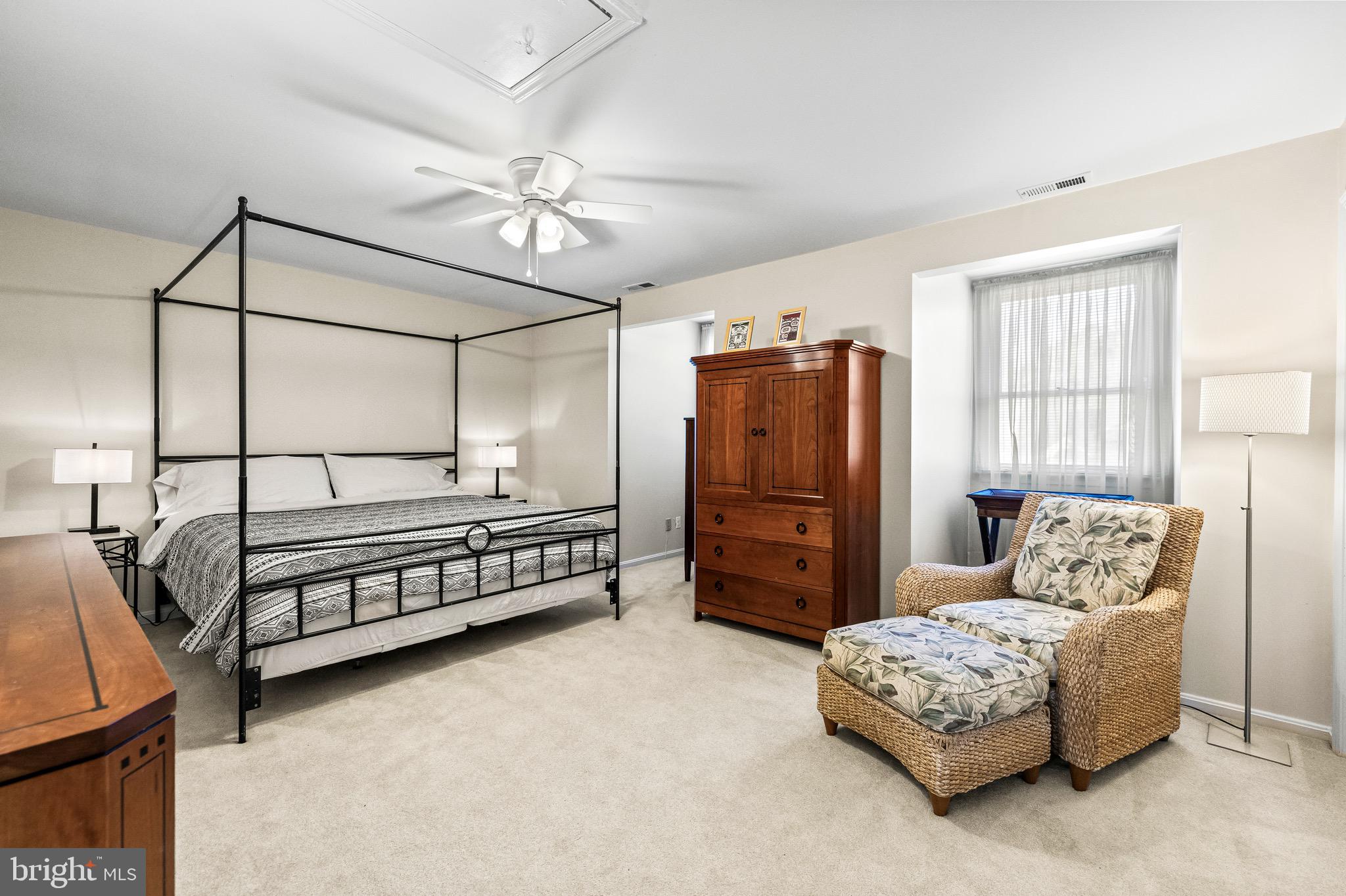 THE MEADOWS OF GREEN SPRING - Residential