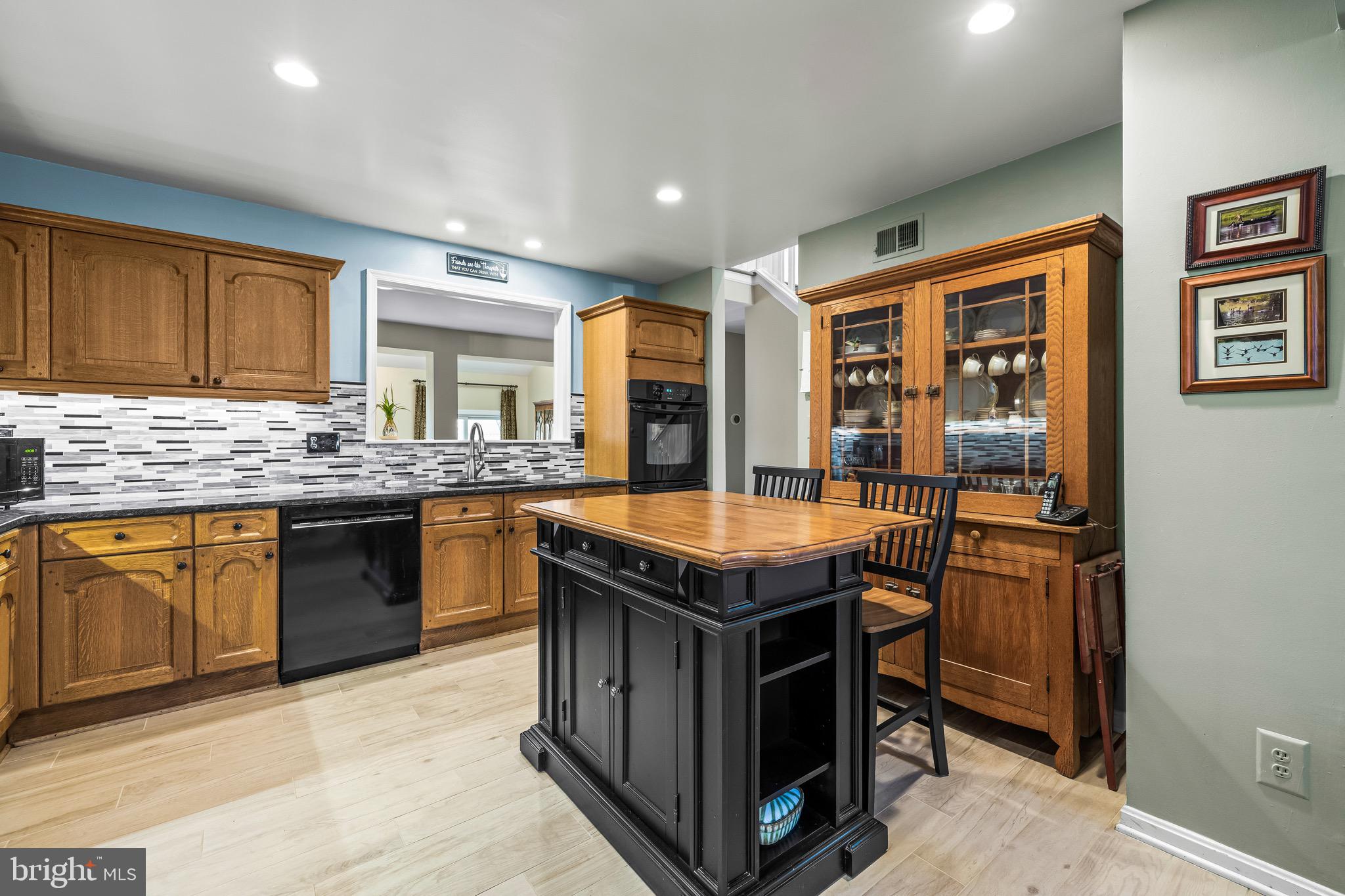 THE MEADOWS OF GREEN SPRING - Residential