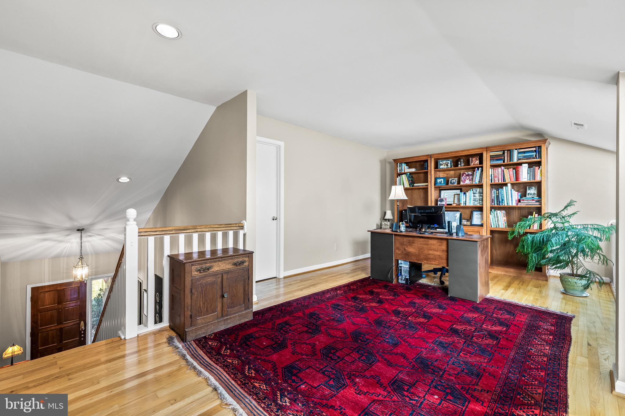 THE MEADOWS OF GREEN SPRING - Residential