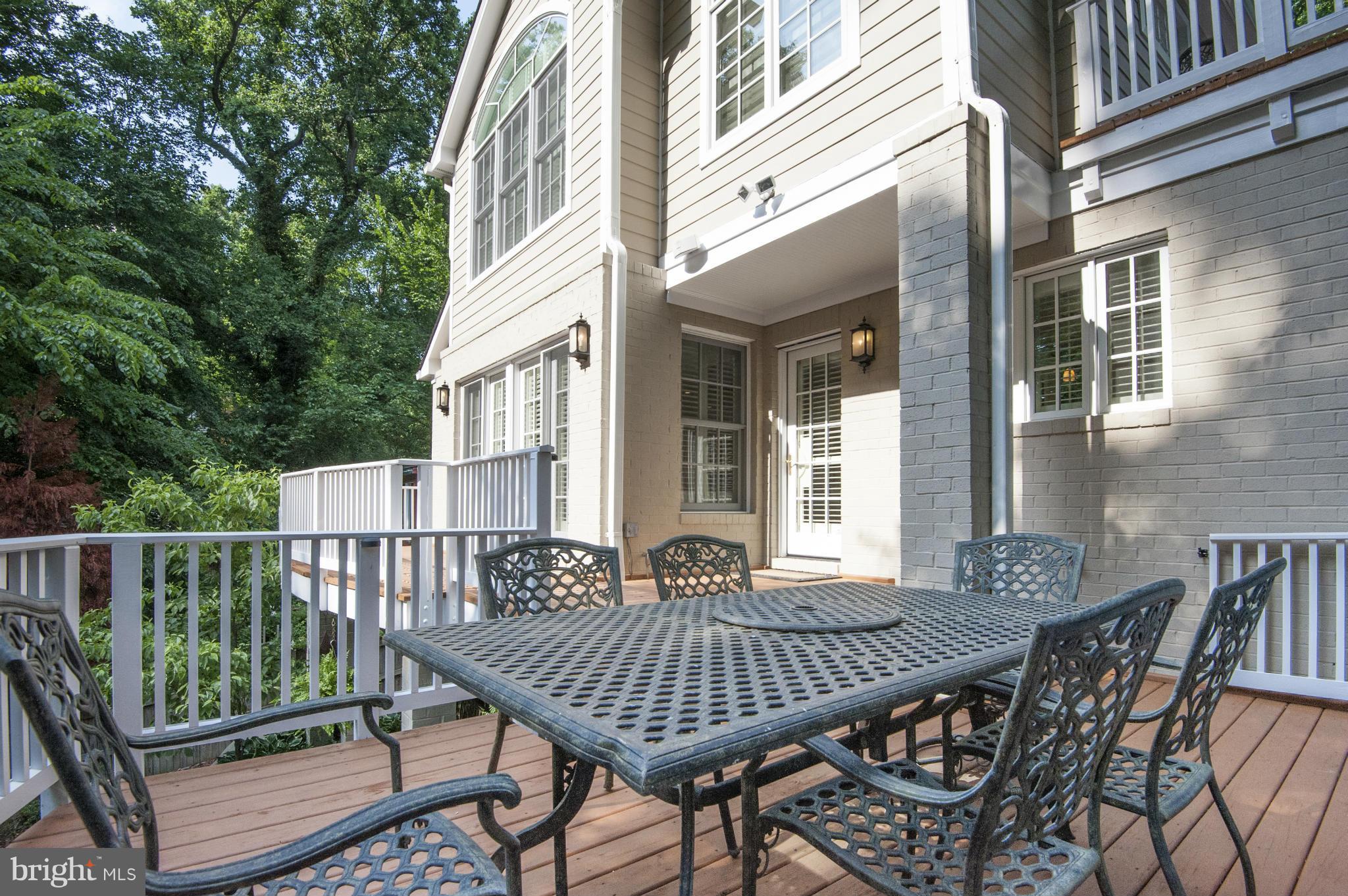 TARRYTOWN PARK - Residential