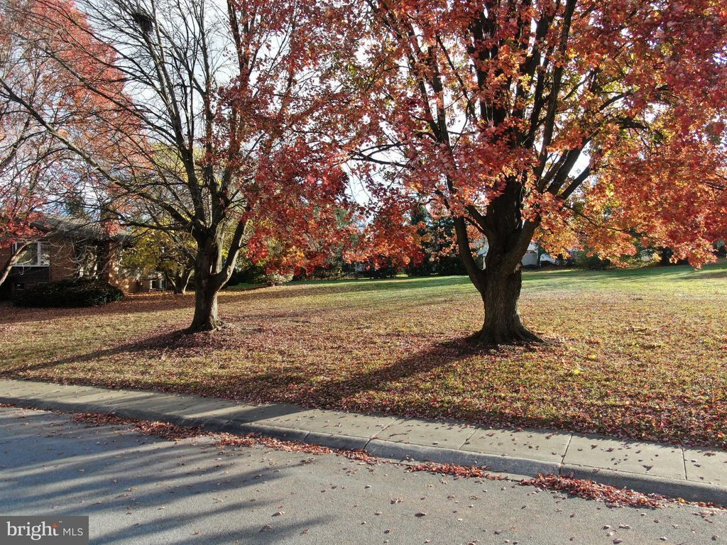 Photo of 35 Knollwood Drive, Akron, PA 17501 (MLS # PALA2060522)