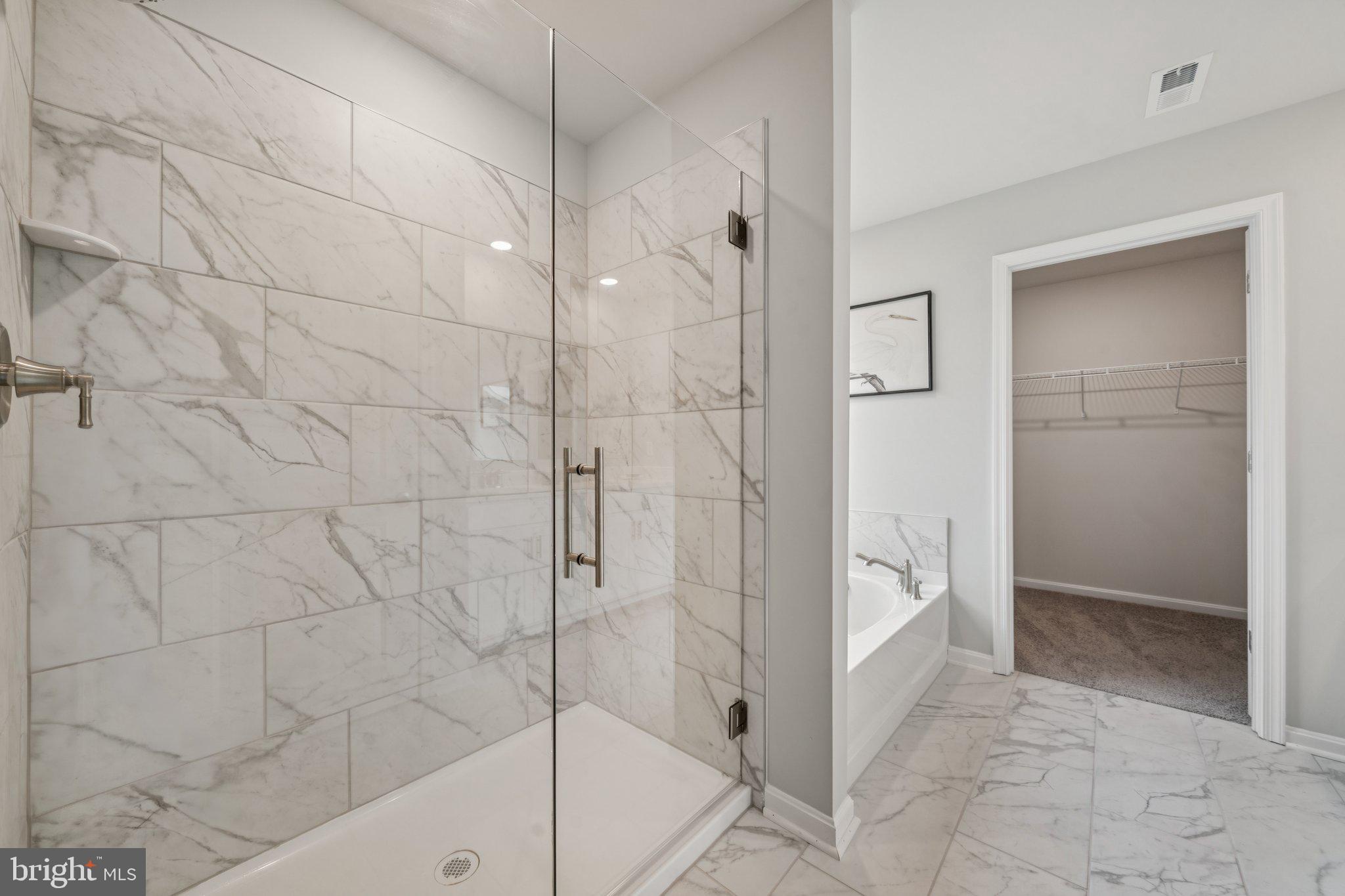 SPRING LAKES - Residential