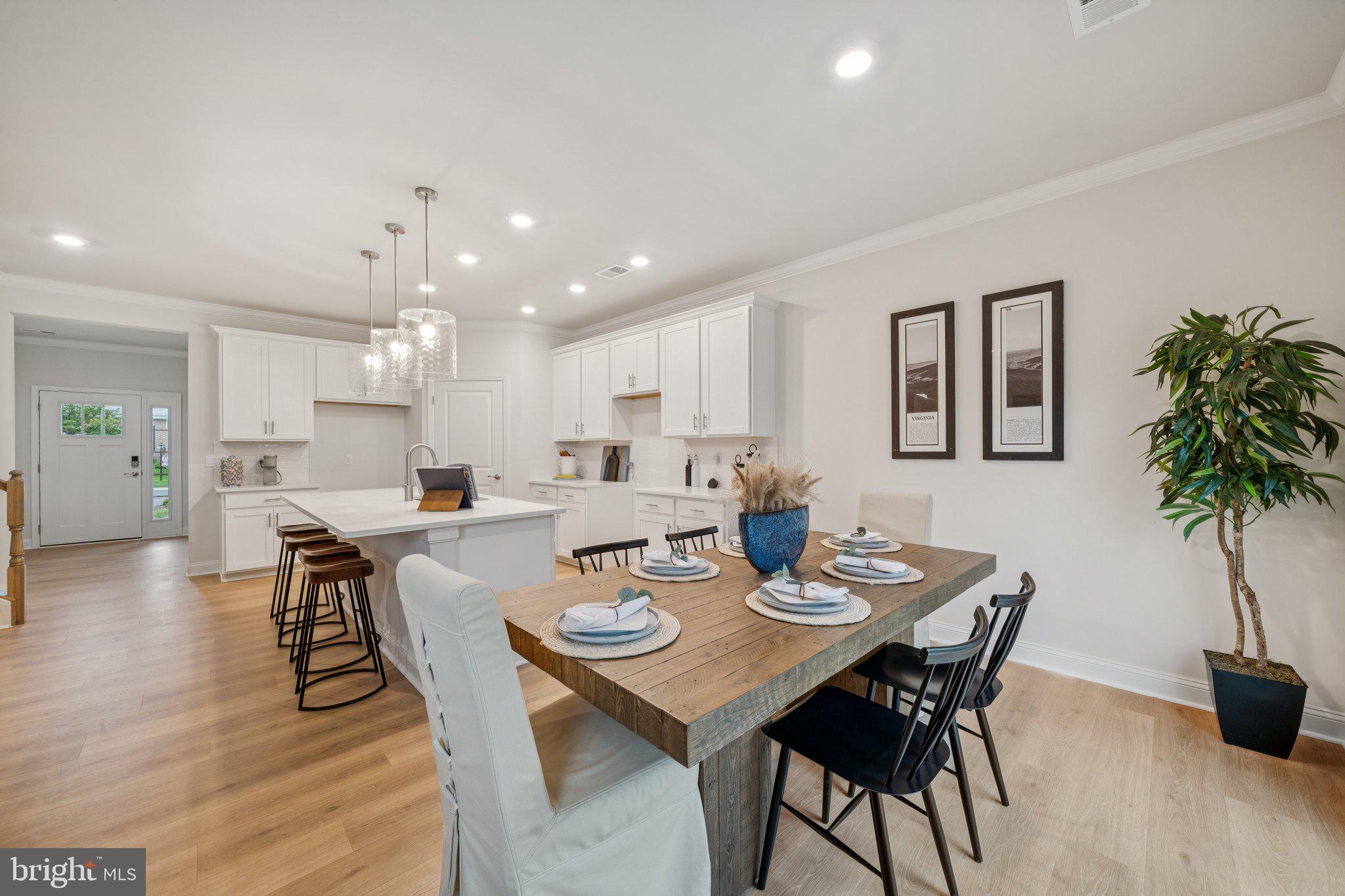 SPRING LAKES - Residential