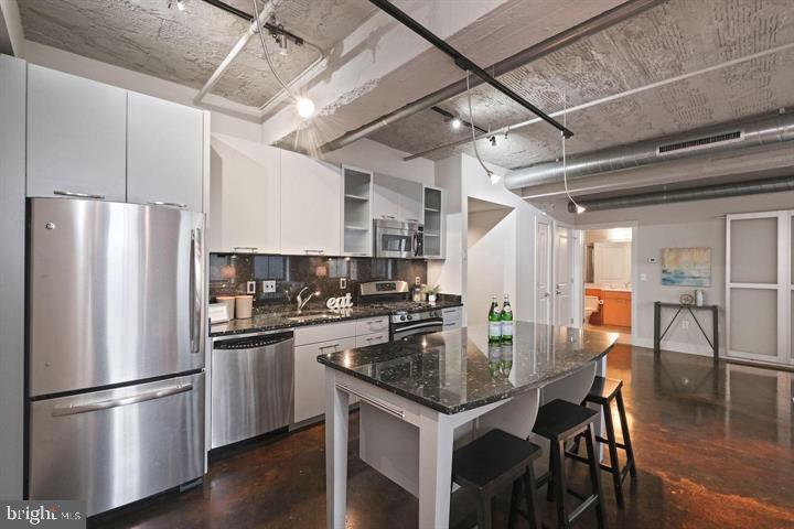 916 G STREET NW 602