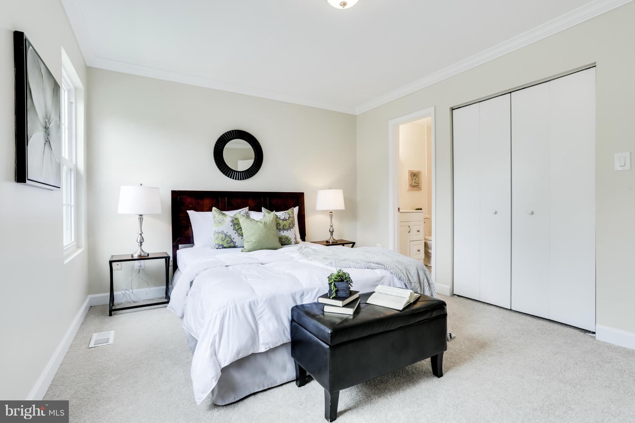 GUNNERS LAKE VILLAGE - Residential