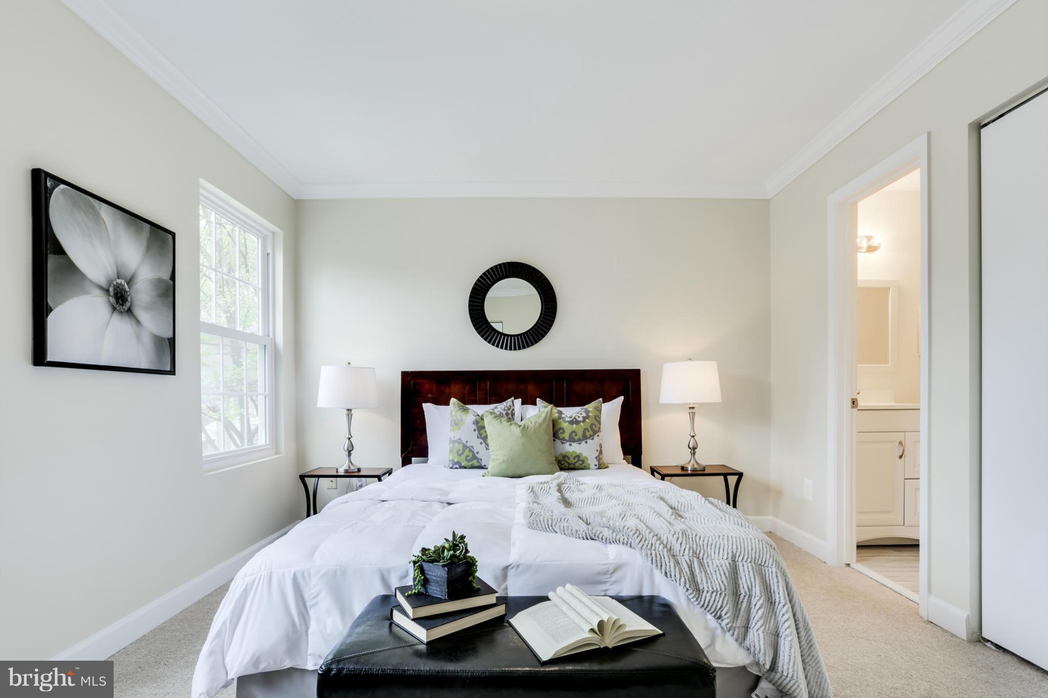 GUNNERS LAKE VILLAGE - Residential