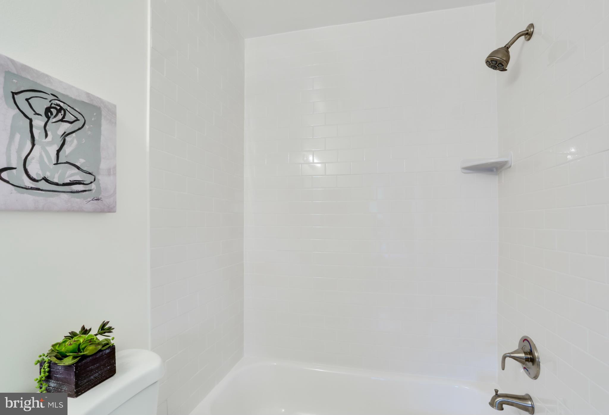 GUNNERS LAKE VILLAGE - Residential