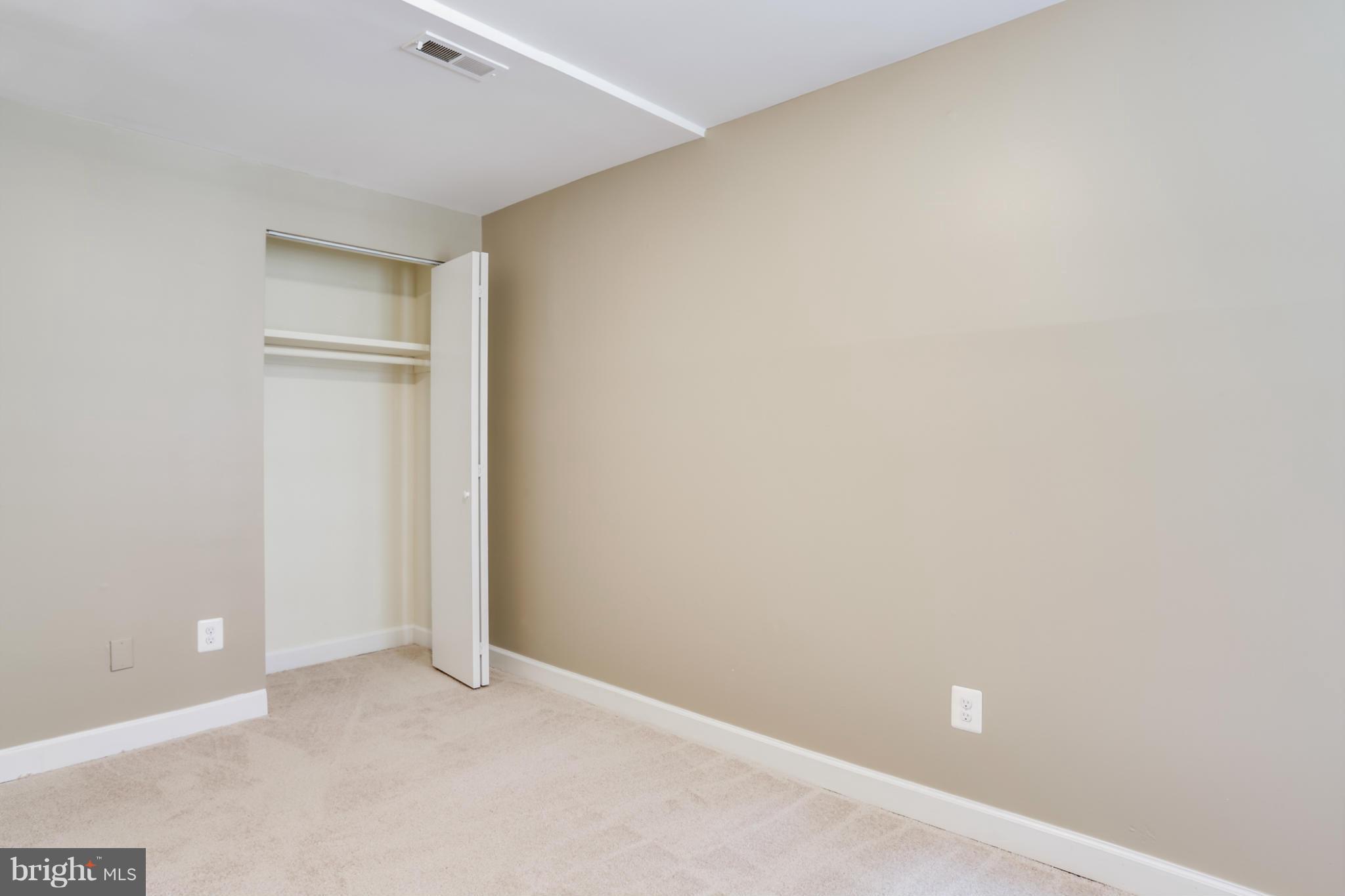 GUNNERS LAKE VILLAGE - Residential