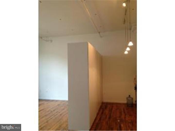 LOFT DISTRICT - Residential Lease
