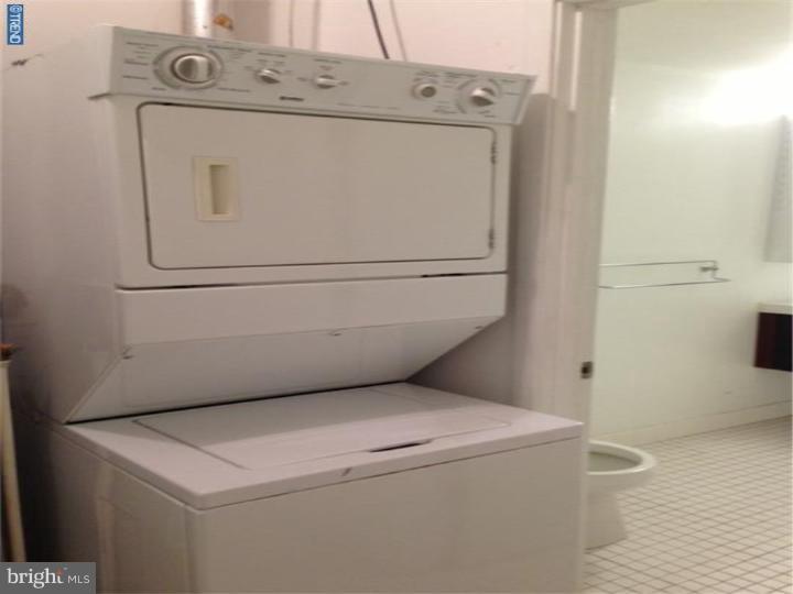 LOFT DISTRICT - Residential Lease