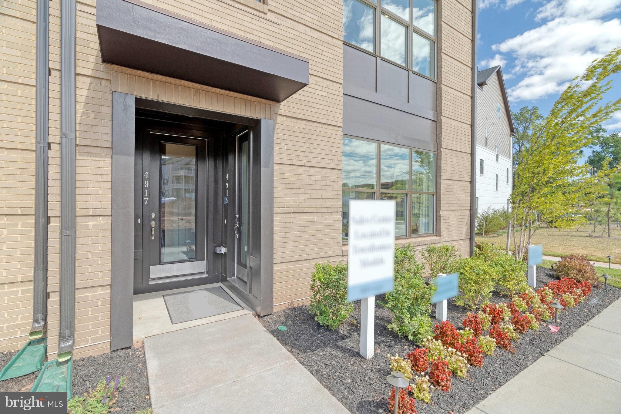 THE BOULEVARDS AT WESTFIELDS - Residential