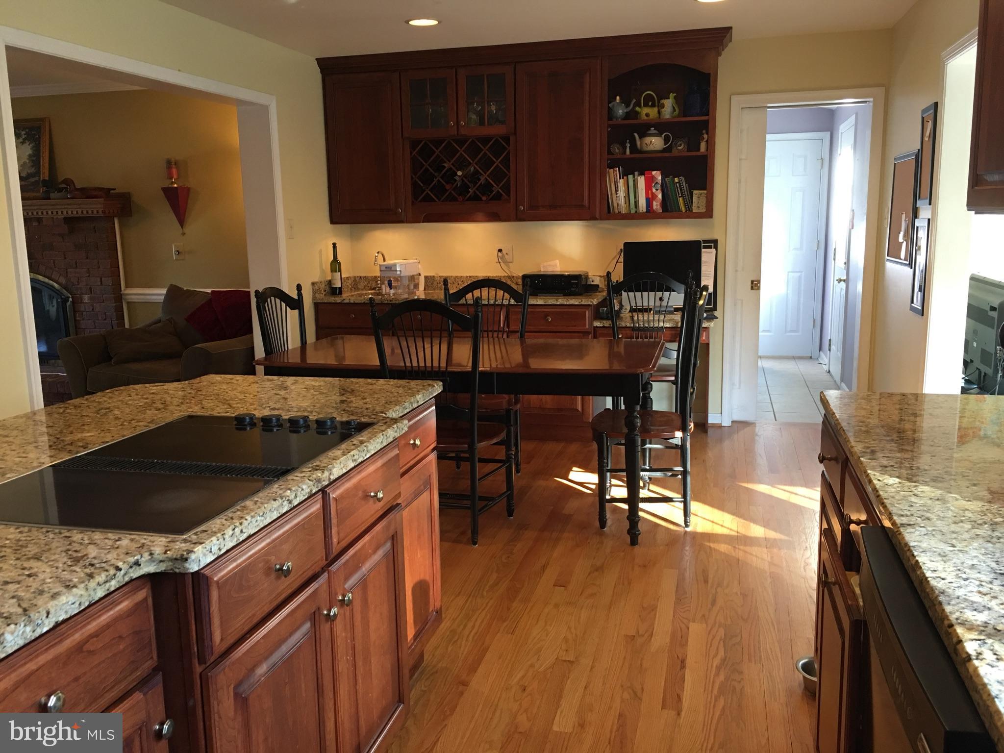 MAJORS CHOICE - Residential