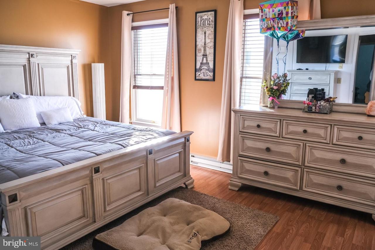 PANGBORN PARK - Residential Lease