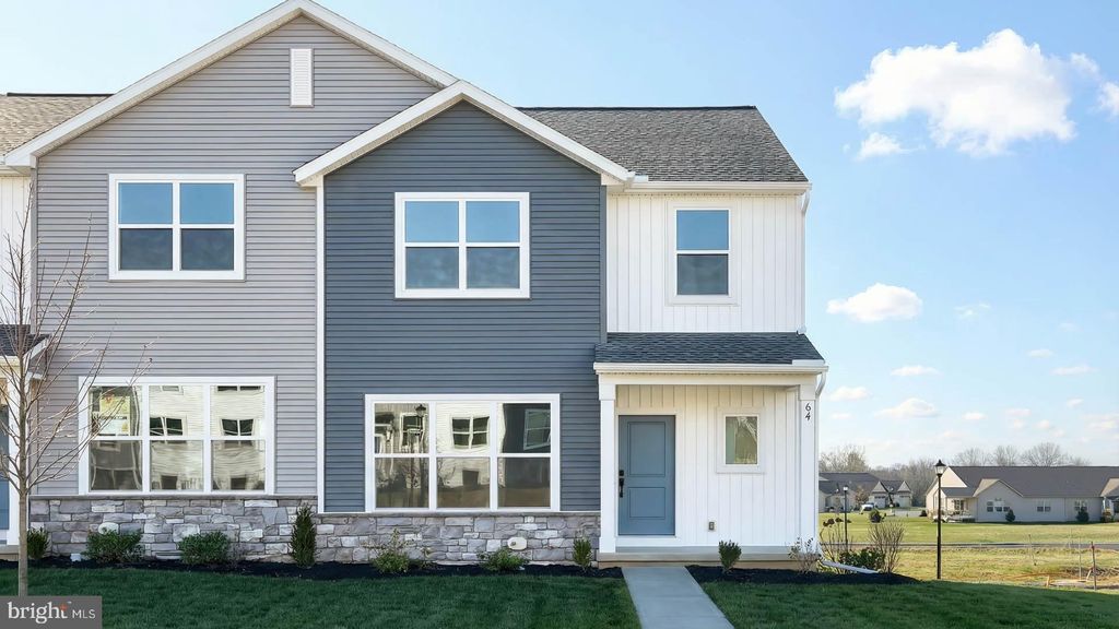 Photo of 64 N Conifer Drive, ELIZABETHTOWN, PA 17022 (MLS # PALA2079916)