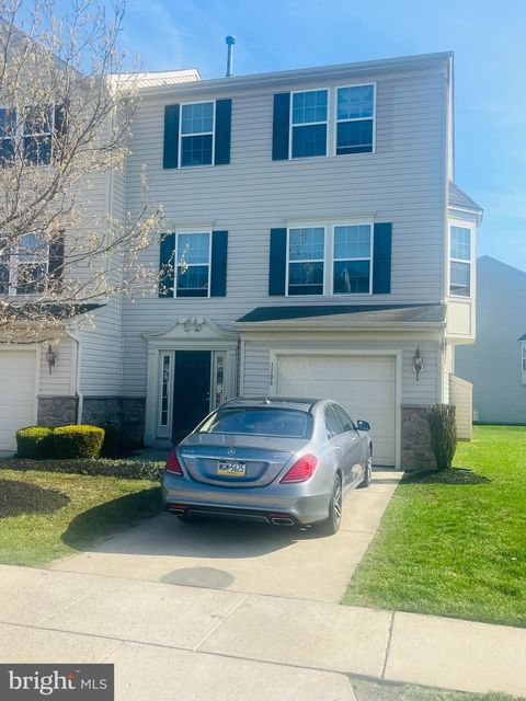 Townhouse For Sale - 1106 Exposition Drive<br/> WILLIAMSTOWN, NJ 08094