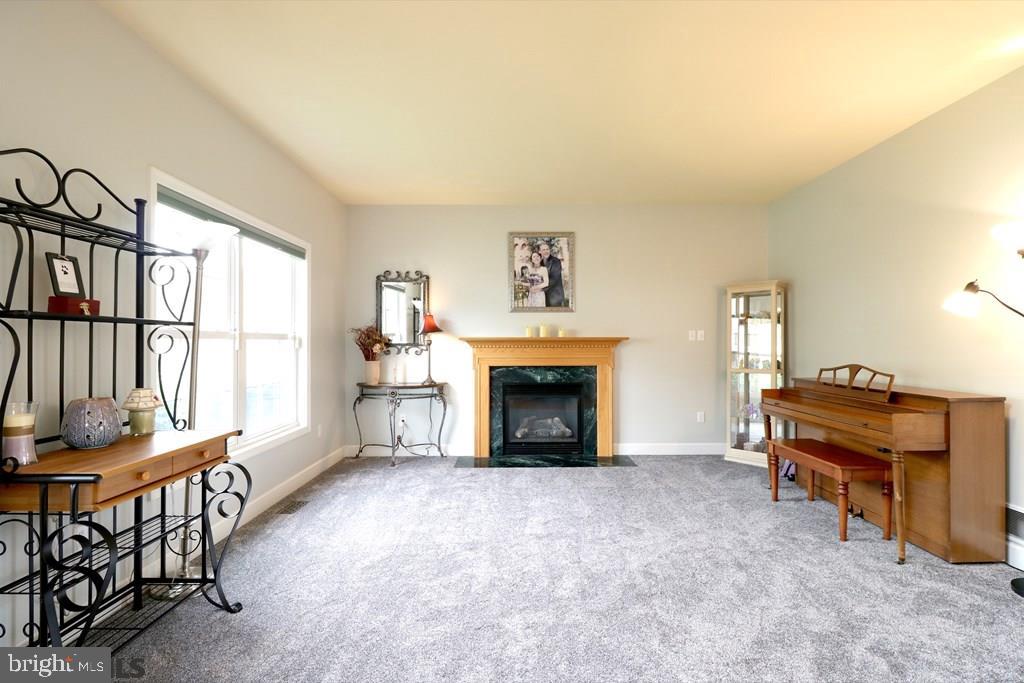 SAWMILL ACRES - Residential