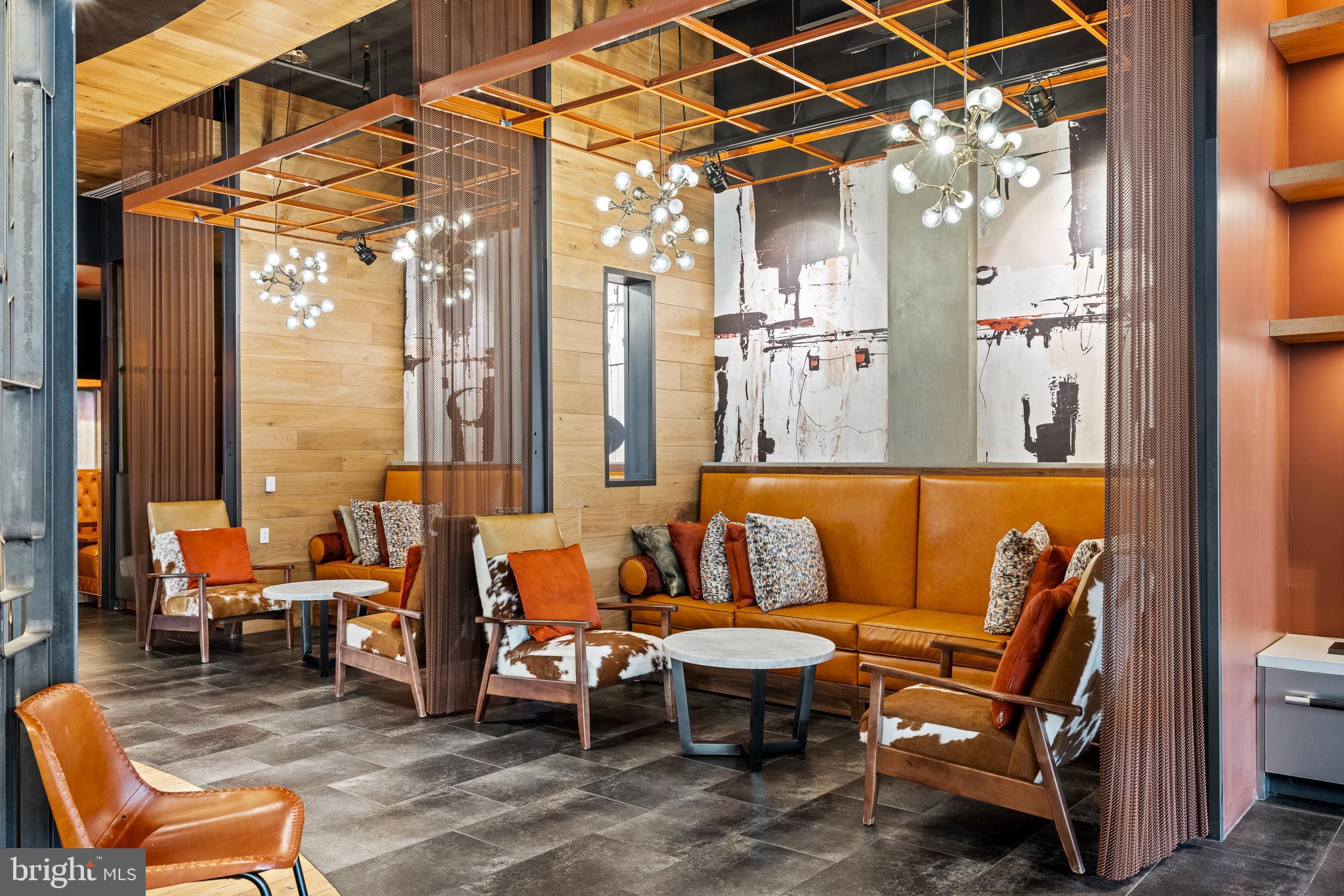 CENTER CITY - Residential Lease