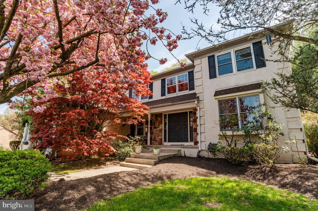 Photo of 419 Leah Drive, FORT WASHINGTON, PA 19034 (MLS # PAMC2168190)