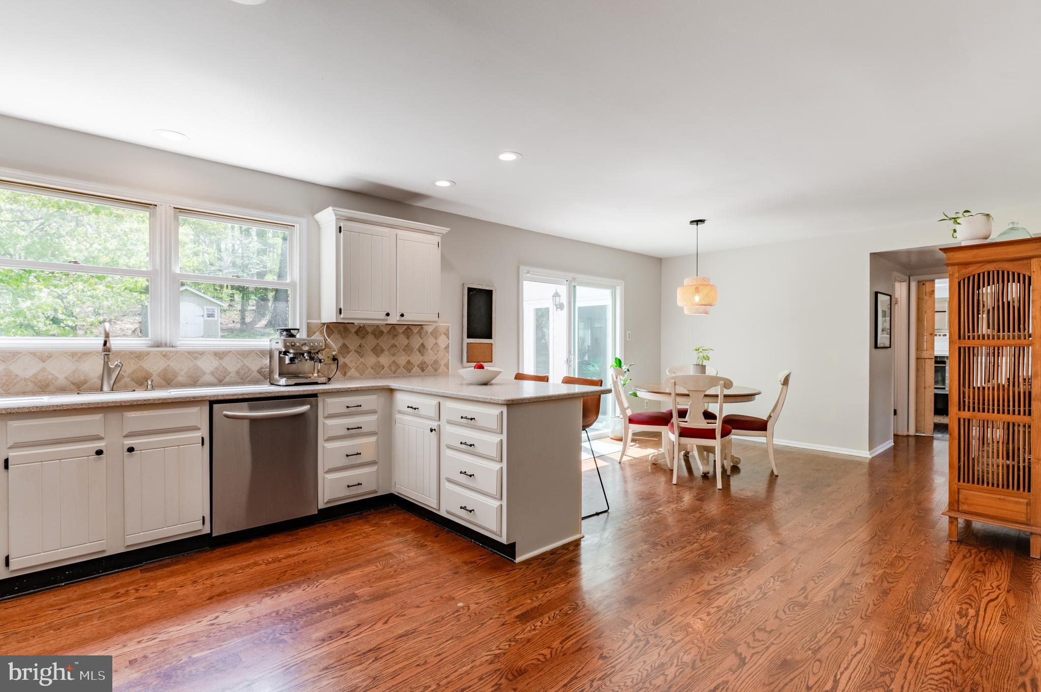 FORT WASHINGTON - Residential