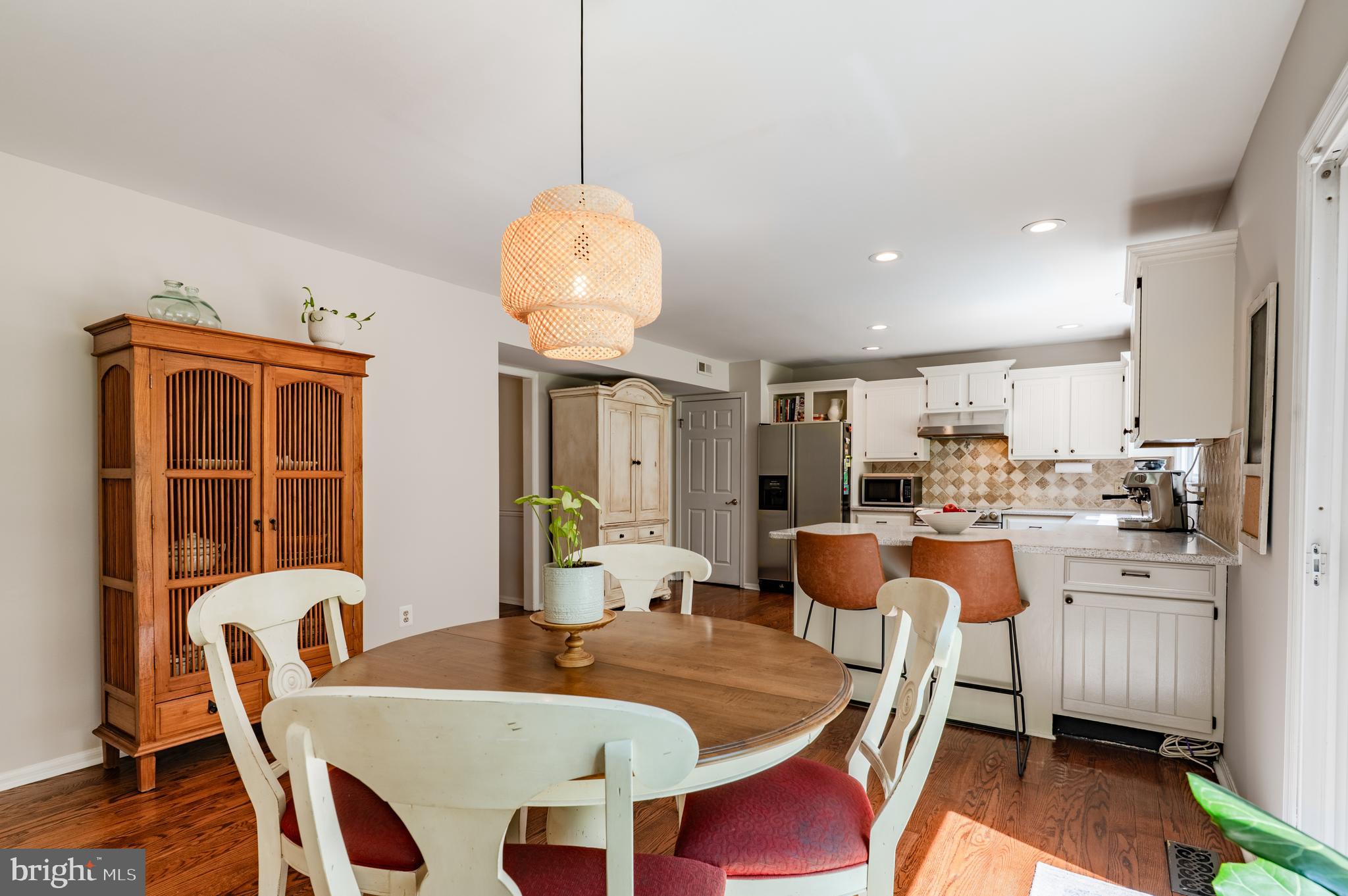 FORT WASHINGTON - Residential