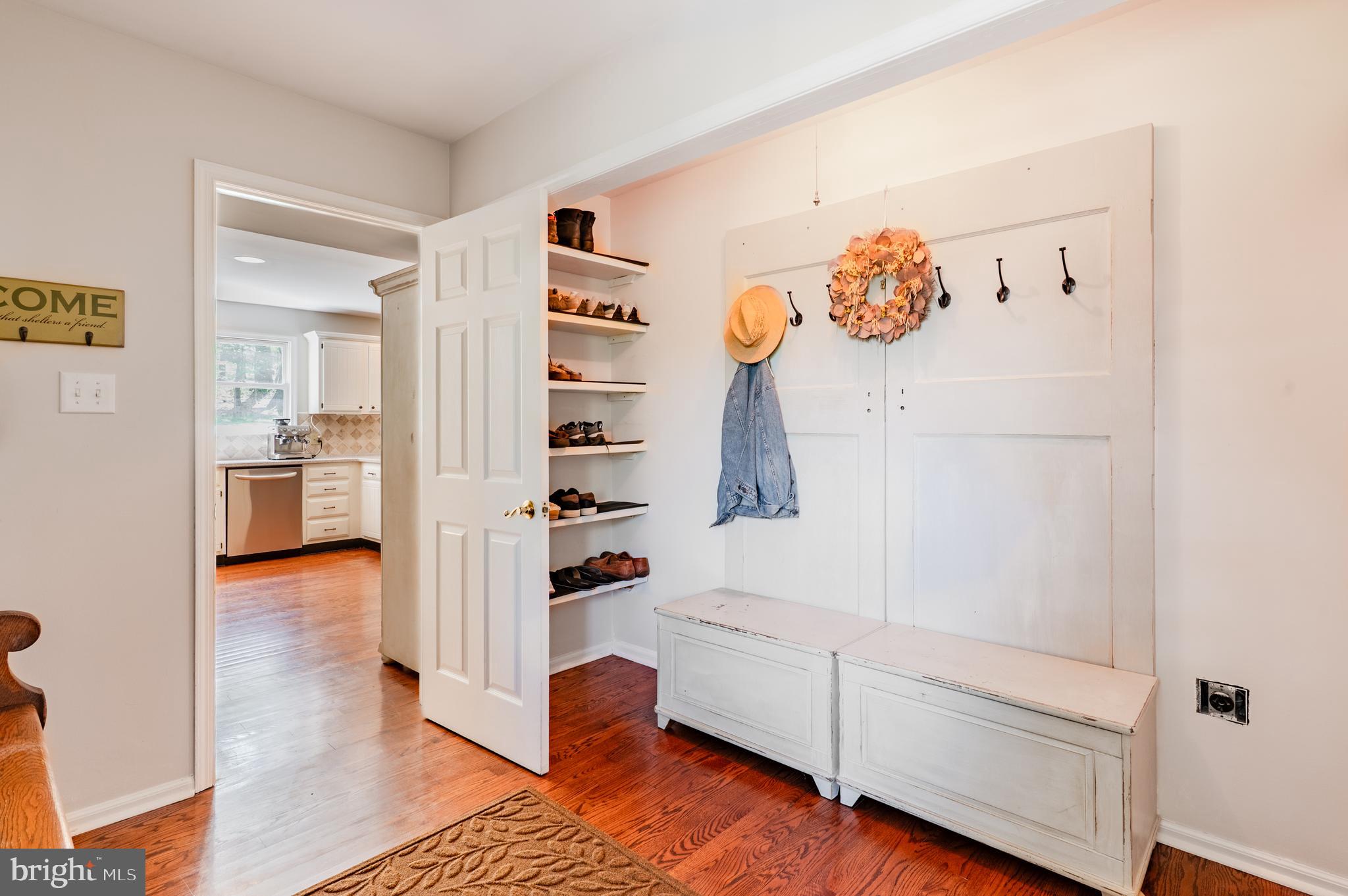 FORT WASHINGTON - Residential