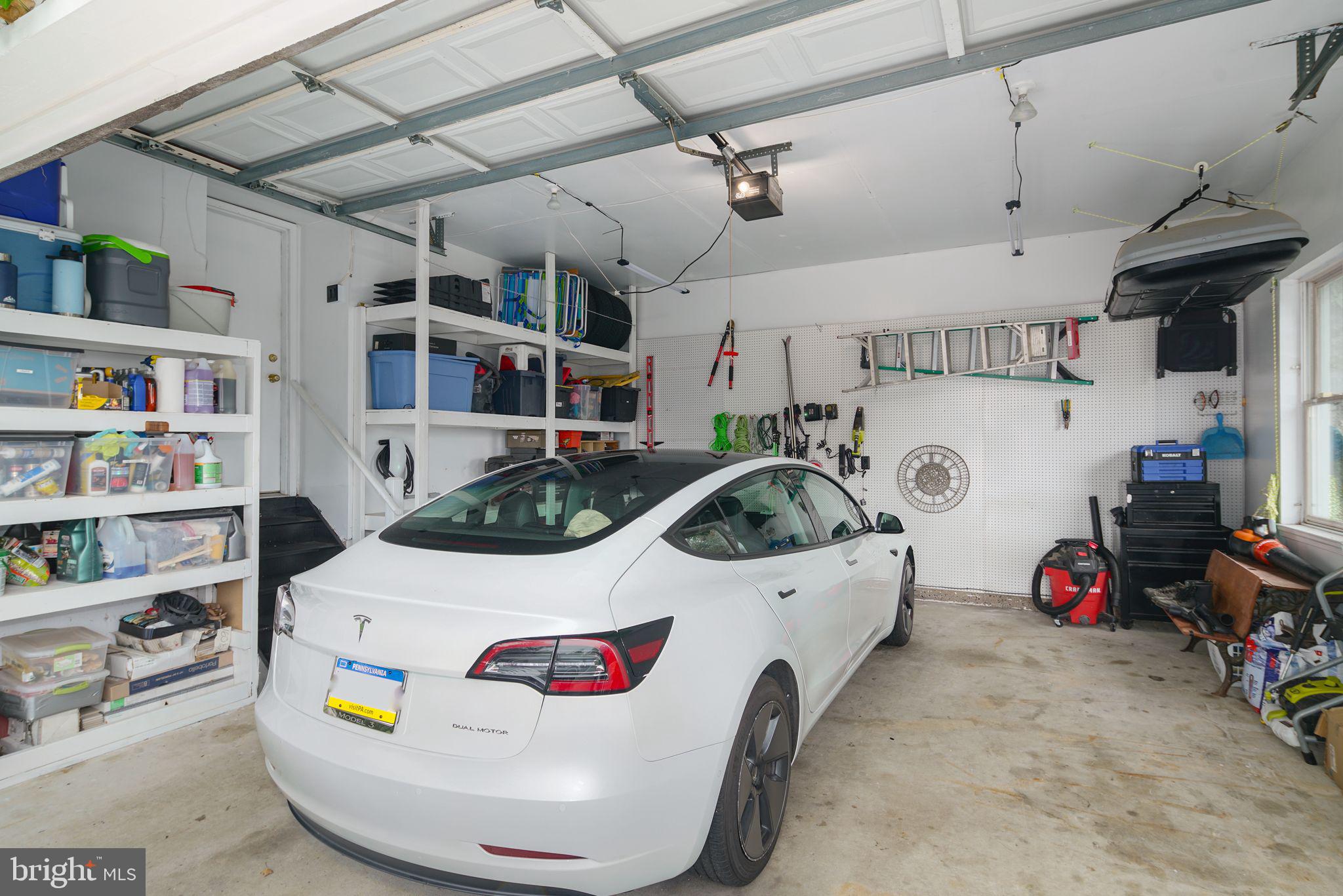 FORT WASHINGTON - Residential