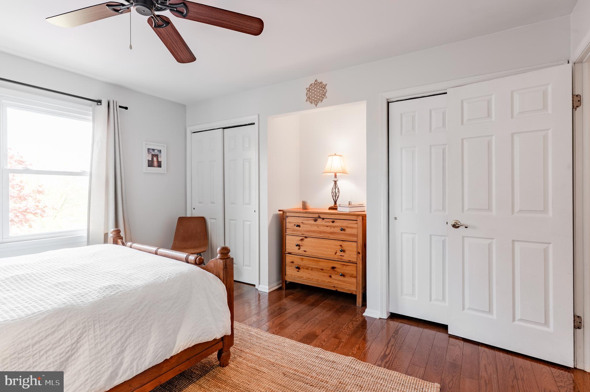 FORT WASHINGTON - Residential