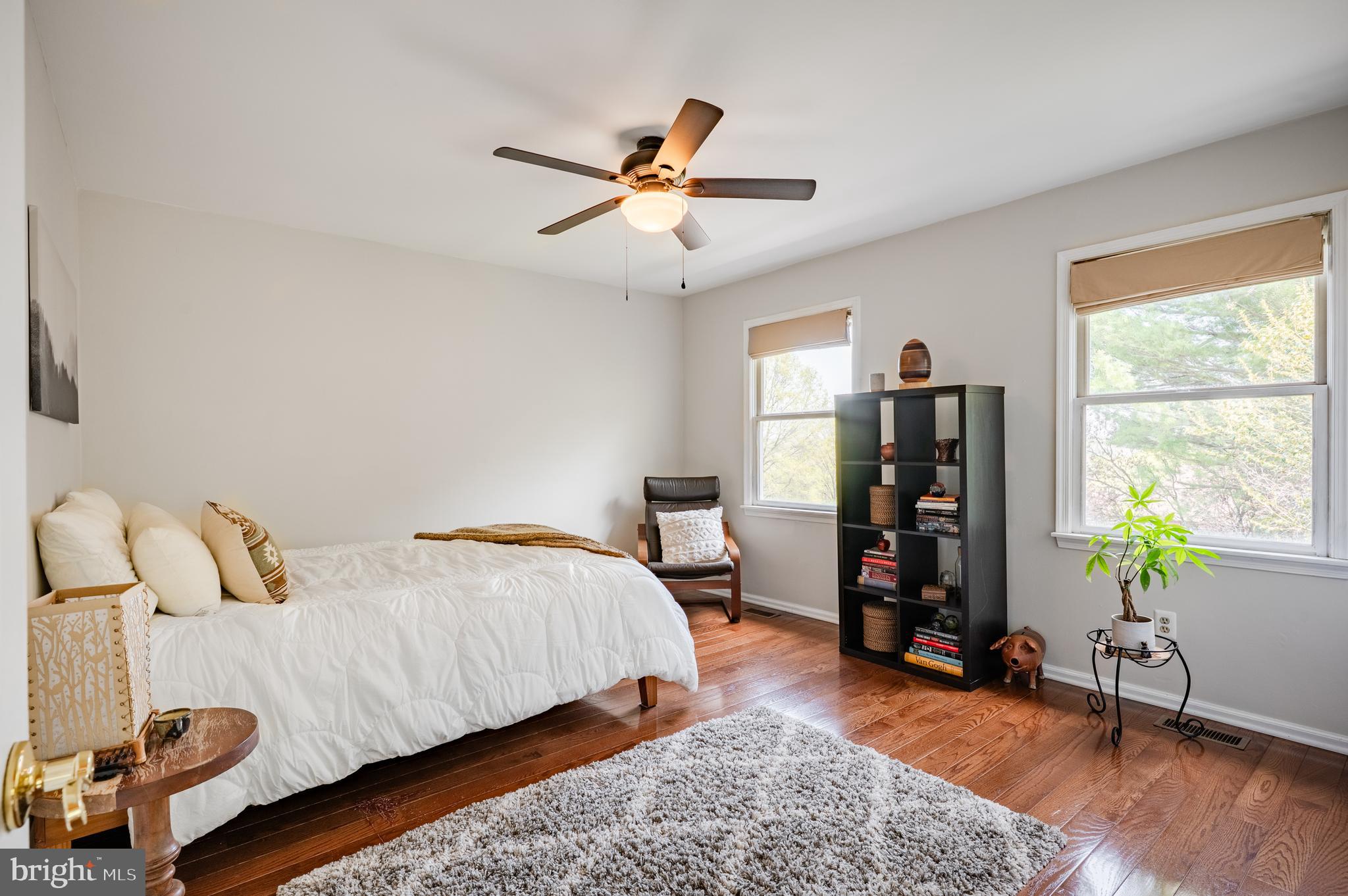 FORT WASHINGTON - Residential