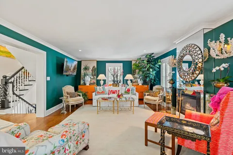 5711 Brookside Drive, Chevy Chase, MD MLS: MDMC2180936
