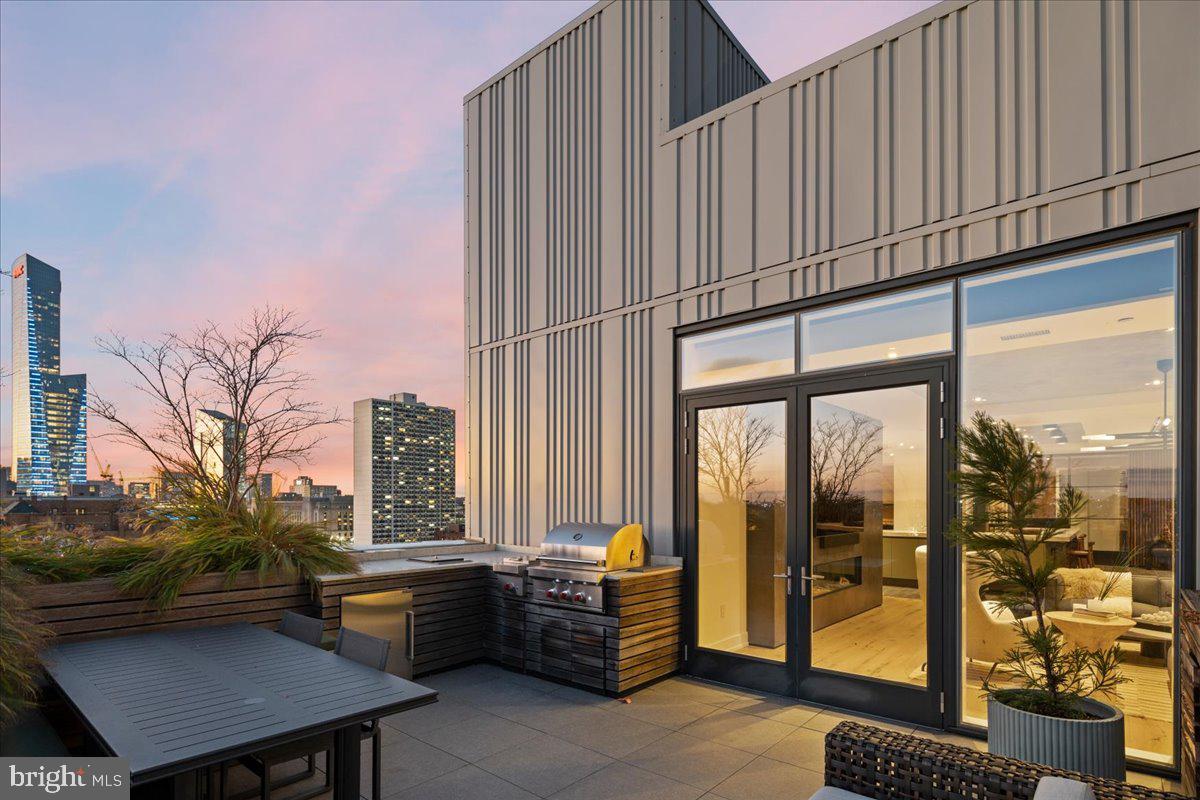 RITTENHOUSE SQUARE - Residential