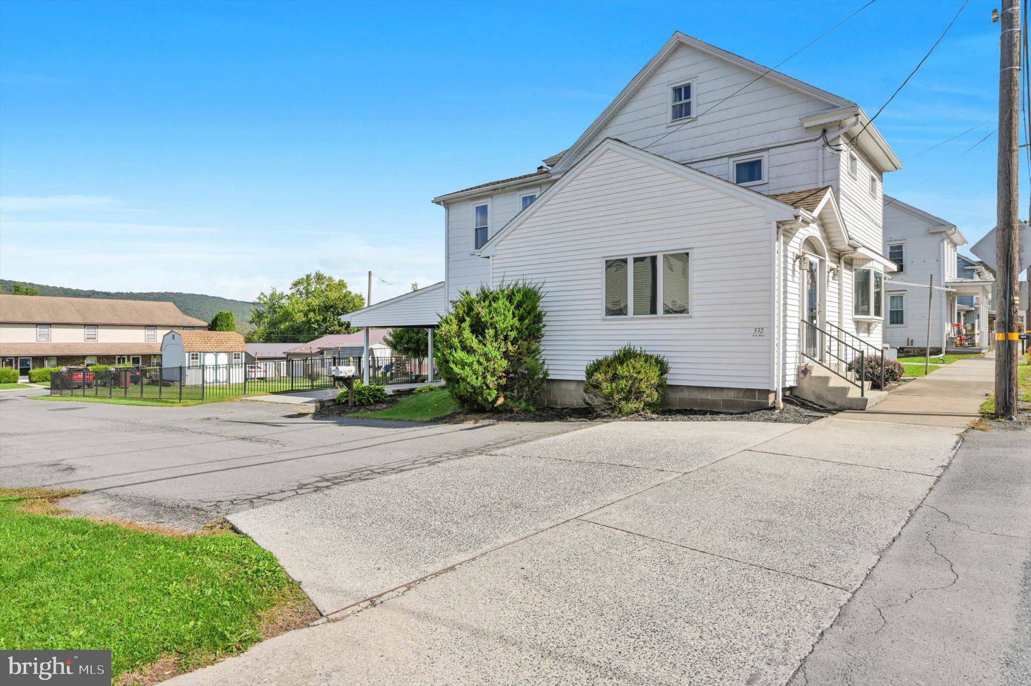 532 E MAIN STREET