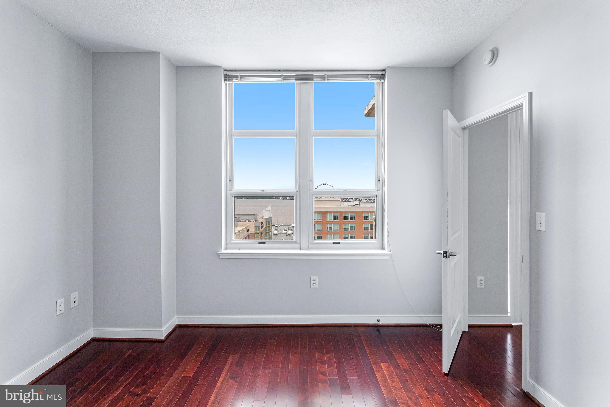 NATIONAL HARBOR - Residential