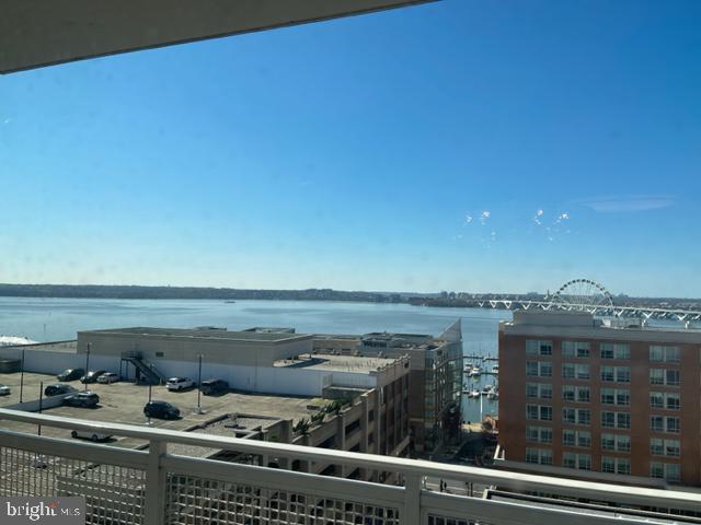 NATIONAL HARBOR - Residential