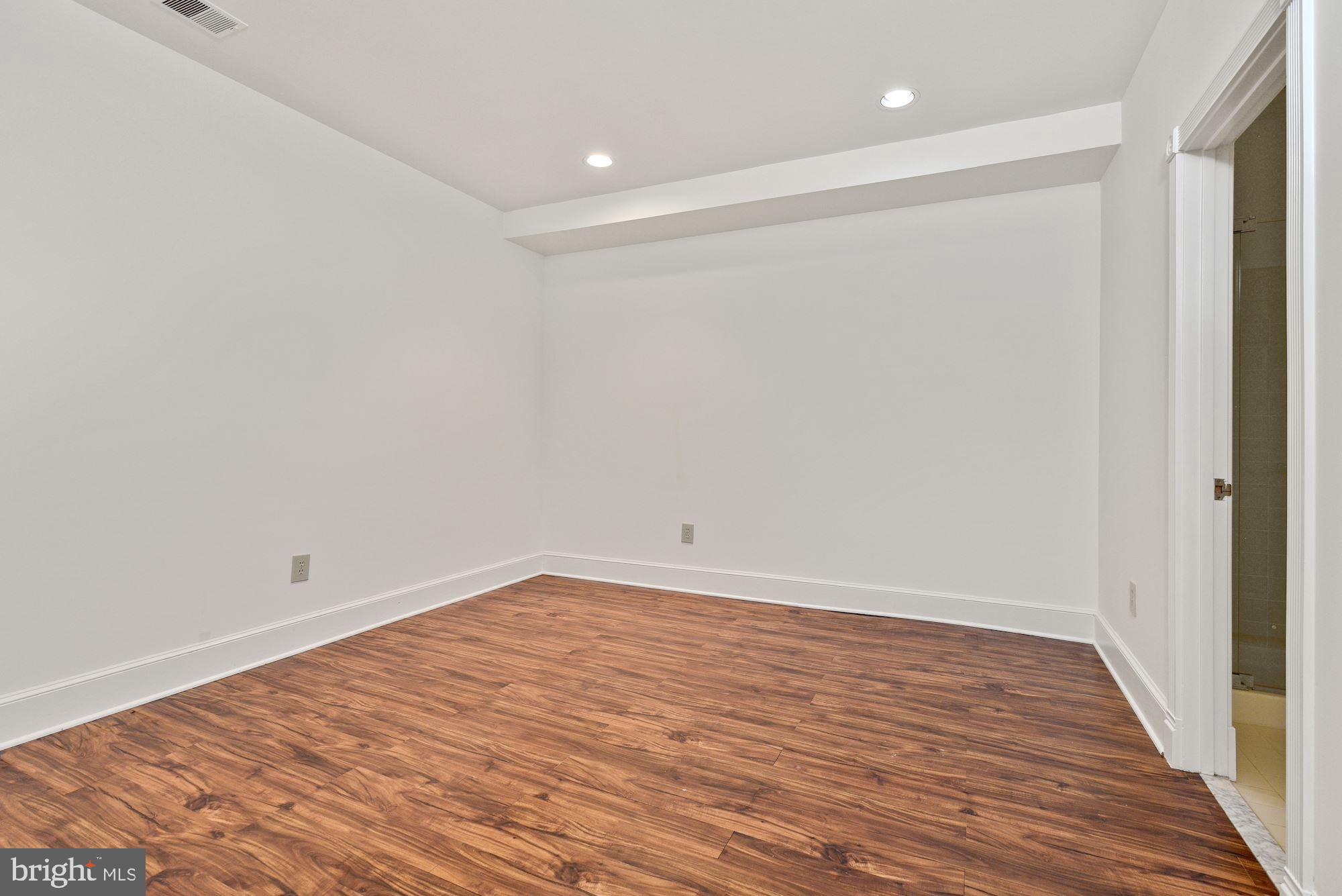 AVENEL - Residential