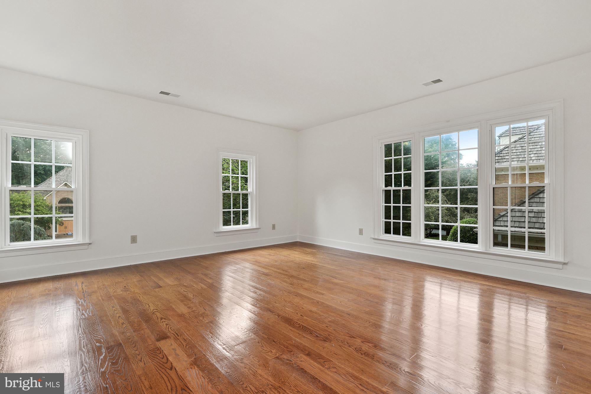 AVENEL - Residential