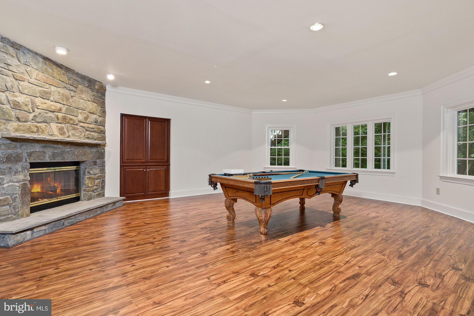 AVENEL - Residential