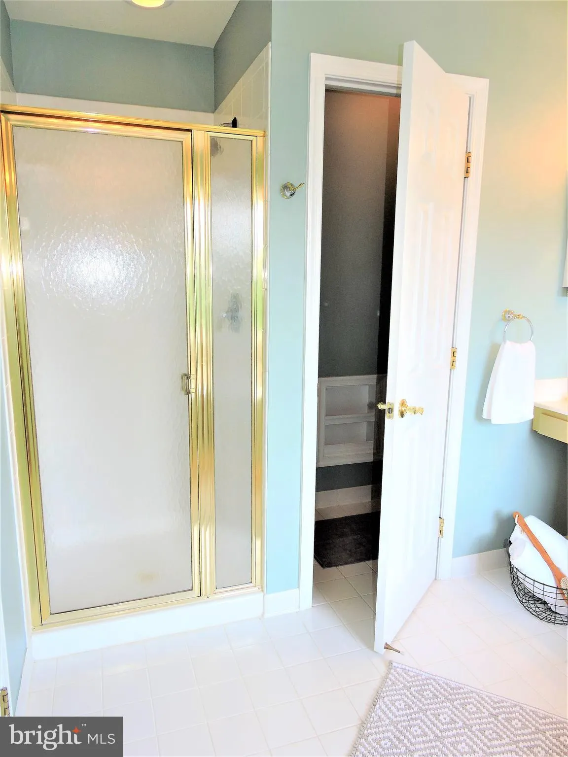 Ashburn, Virginia 20147, United States, 4 Bedrooms Bedrooms, ,4 BathroomsBathrooms,Residential,Coming Soon,120128