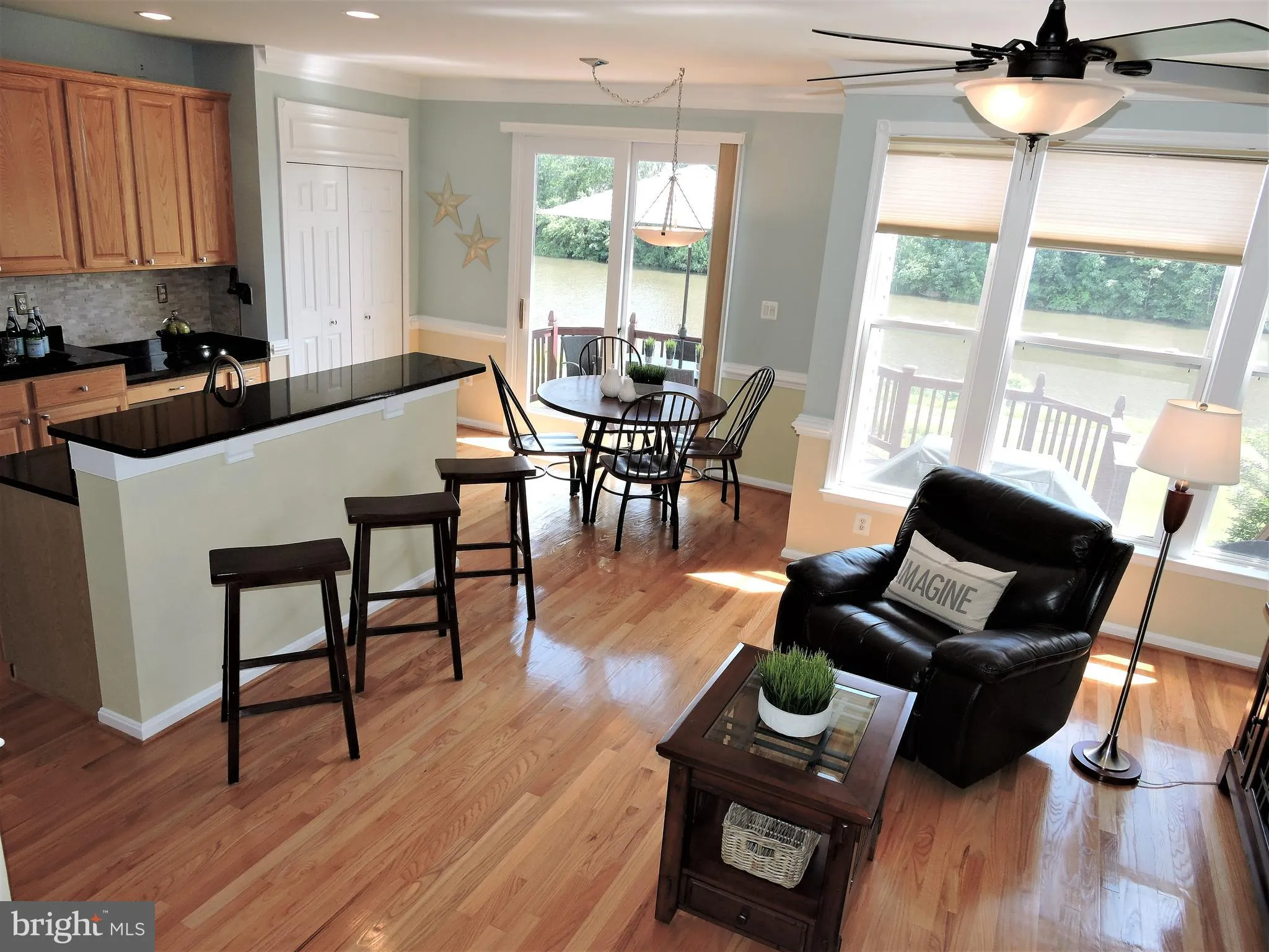 Ashburn, Virginia 20147, United States, 4 Bedrooms Bedrooms, ,4 BathroomsBathrooms,Residential,Coming Soon,120128